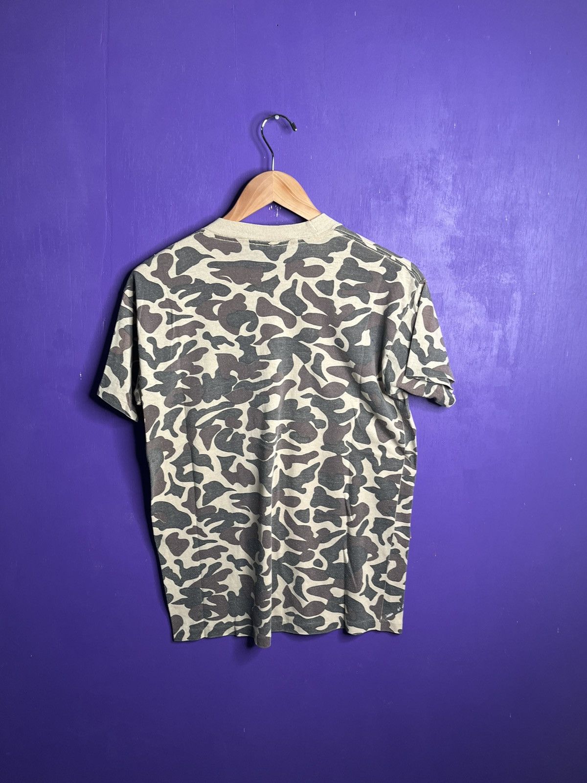 Vintage Vintage 80s Camo essential pocket t-shirt Size US M / EU 48-50 / 2 - 2 Thumbnail