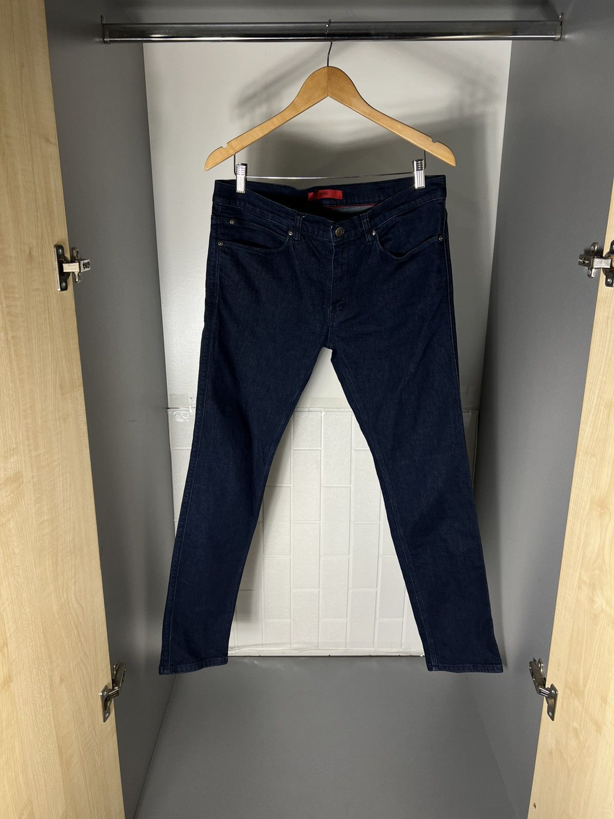 Hugo Boss HUGO BOSS CLASSIC DENIM CASUAL JEANS SKINNY SPECIAL LOOK Y2K Size US 34 / EU 50 - 1 Thumbnail