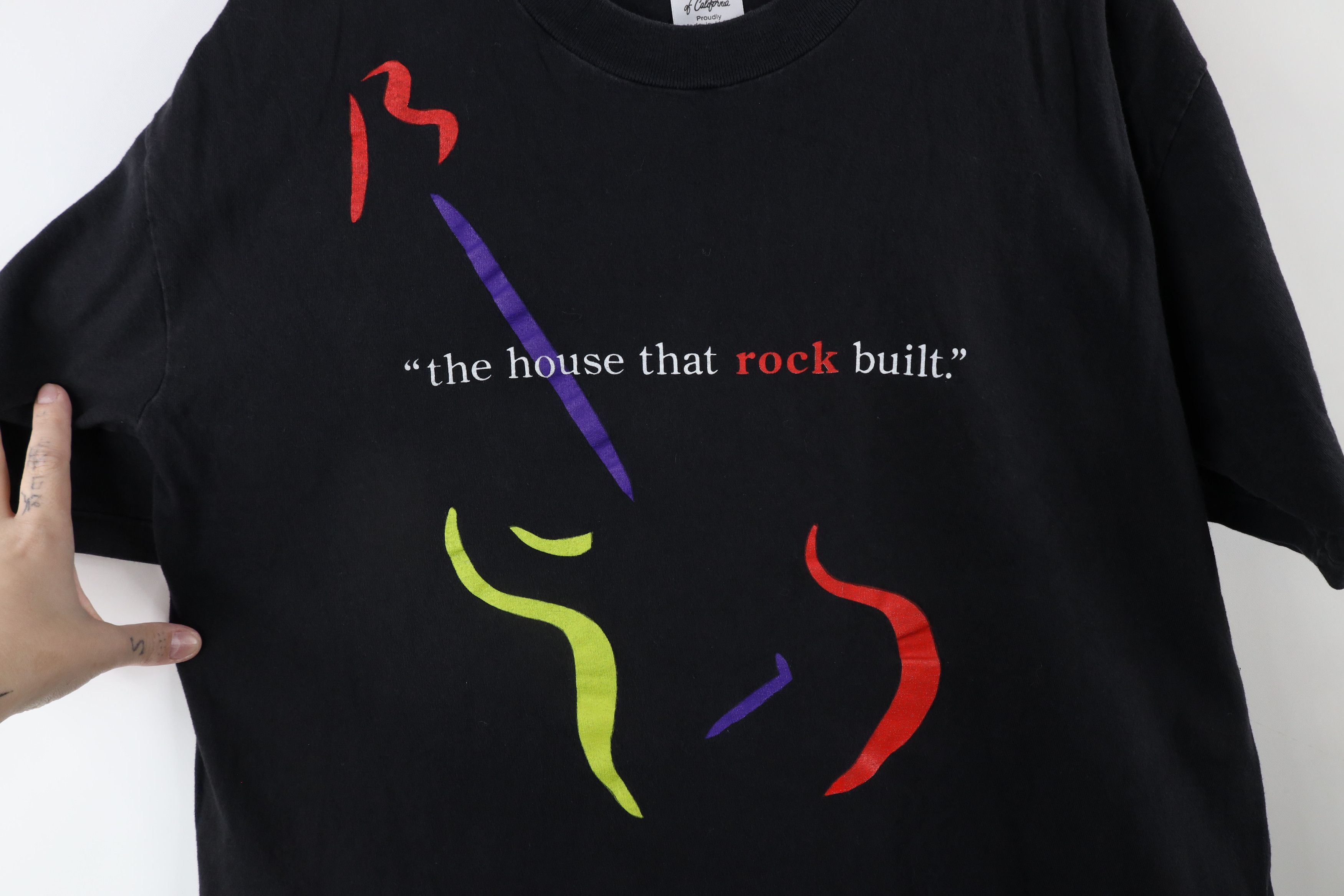 Vintage Vintage 90s Rock N Roll Hall of Fame Short Sleeve T-Shirt Size US XL / EU 56 / 4 - 4 Thumbnail