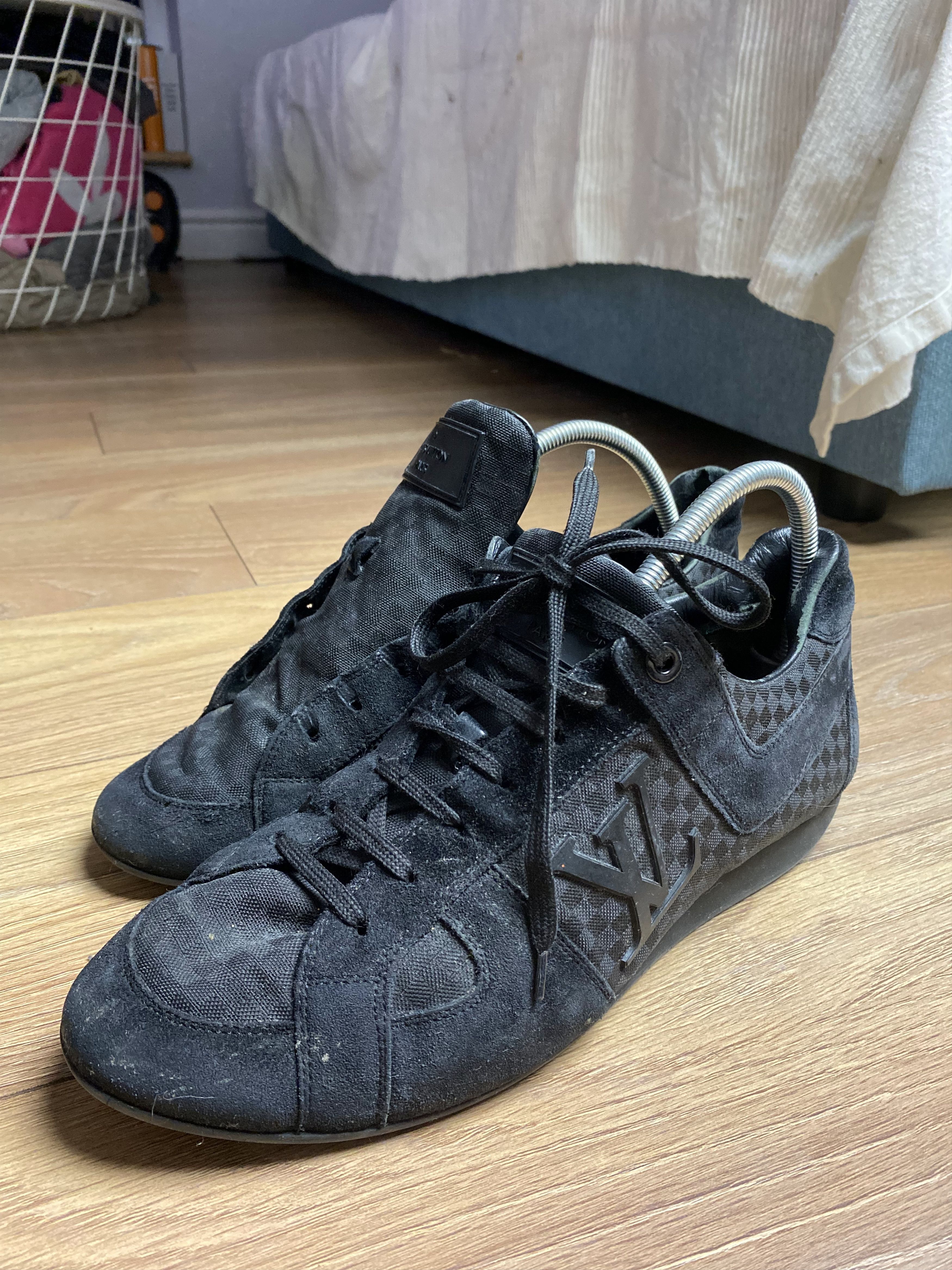 Louis Vuitton Louis Vuitton vintage checkered big logo sneakers Size US 7.5 / EU 40-41 - 1 Thumbnail
