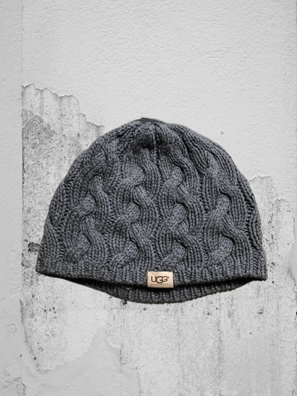 Ugg UGG Australia Knit Cap Beanie Hat Logo Patch Size ONE SIZE - 1 Thumbnail