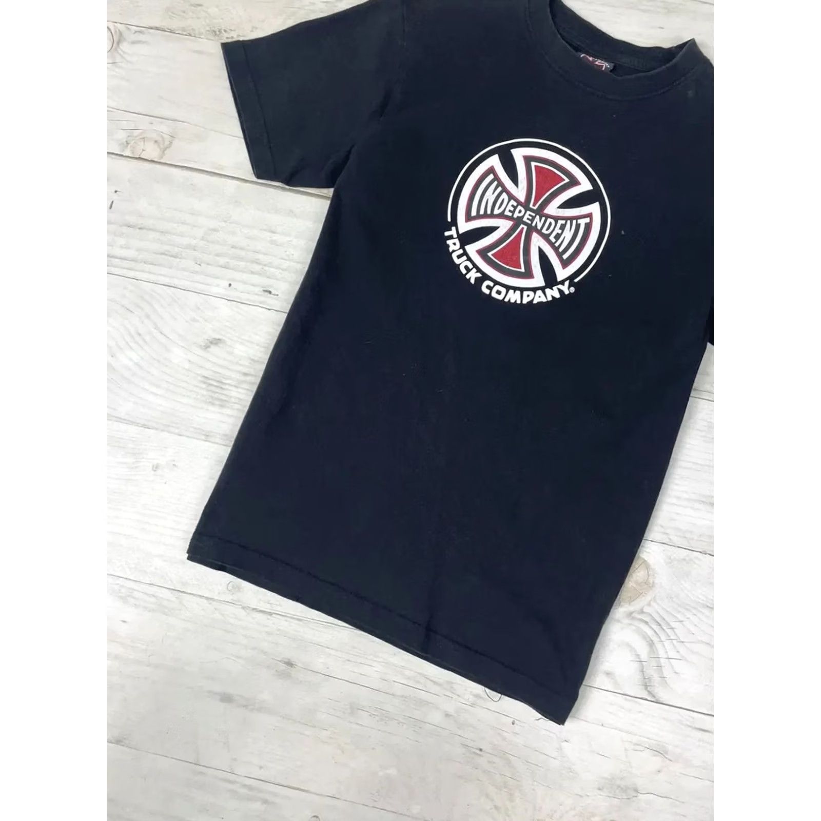 Vintage VINTAGE Independent Truck Company T-Shirt Men Size S Black 90s Size US S / EU 44-46 / 1 - 3 Thumbnail