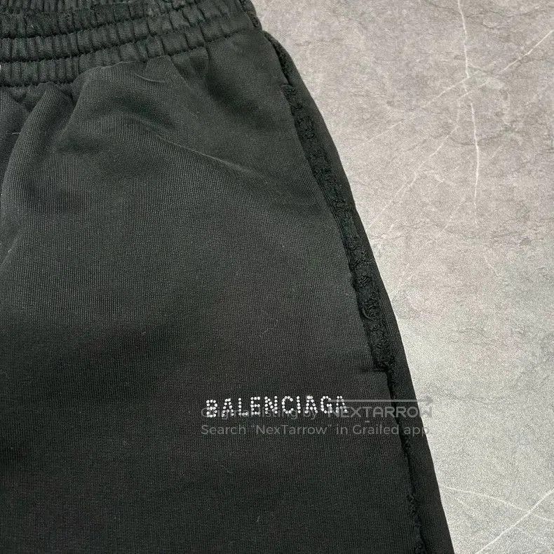 Balenciaga Balenciaga Distressed Rhinestone Shorts. Size US 26 / EU 42 - 4 Thumbnail