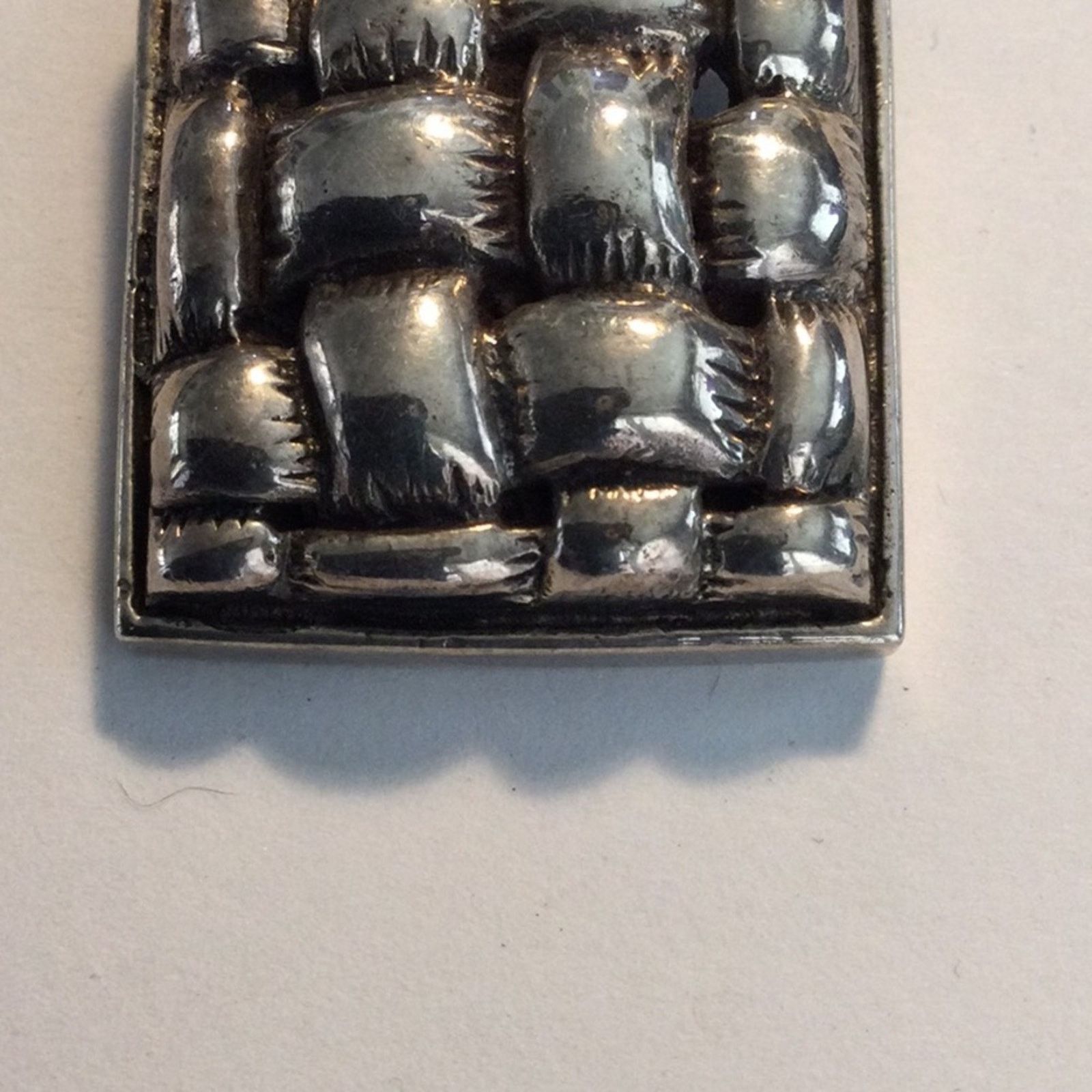 Other Silver Tone Vintage 80's Basket Weave Pendant Size ONE SIZE - 3 Thumbnail