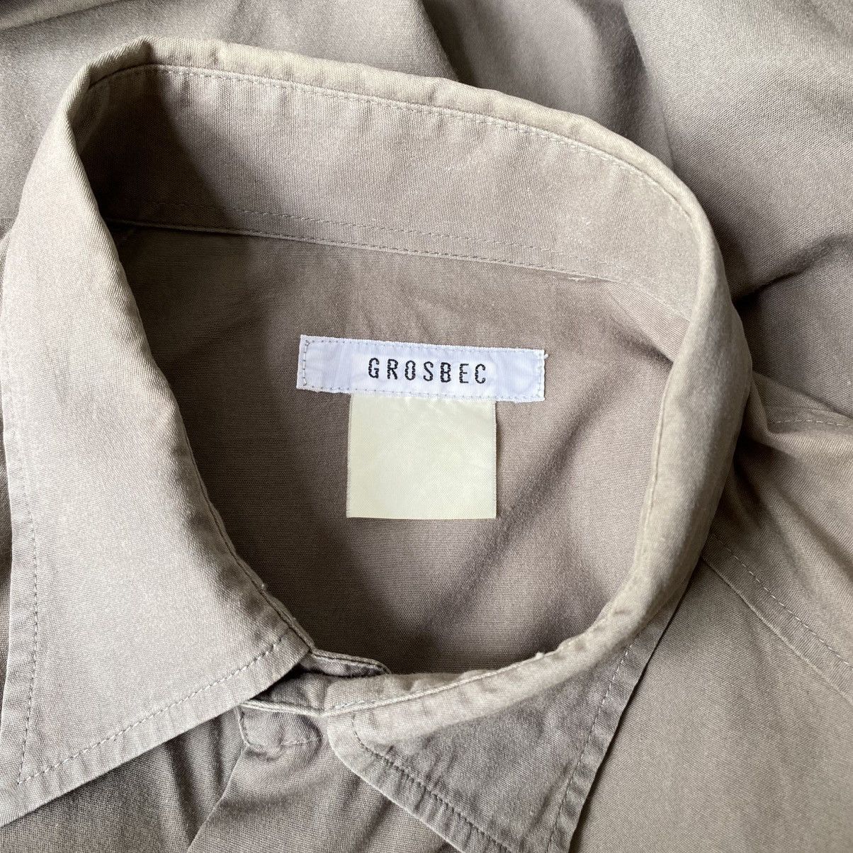 Designer × Japanese Brand GROSBEC Stone Taupe Short Sleeve Shirt Size US M / EU 48-50 / 2 - 5 Thumbnail