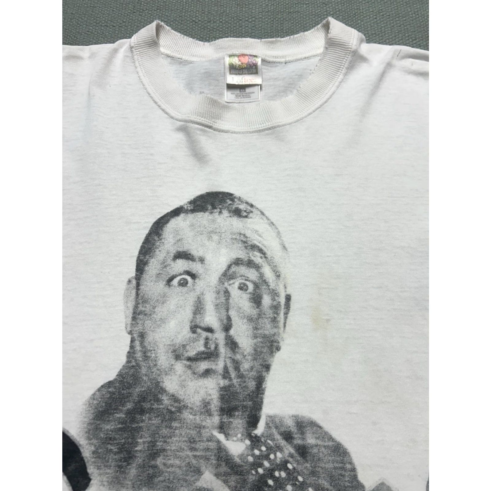 Fruit Of The Loom VINTAGE 90s Fruit of the Loom T-Shirt 3 stooges curly soitenly distressed thrashed XL Men White Shirt Mens Size US XL / EU 56 / 4 - 6 Thumbnail