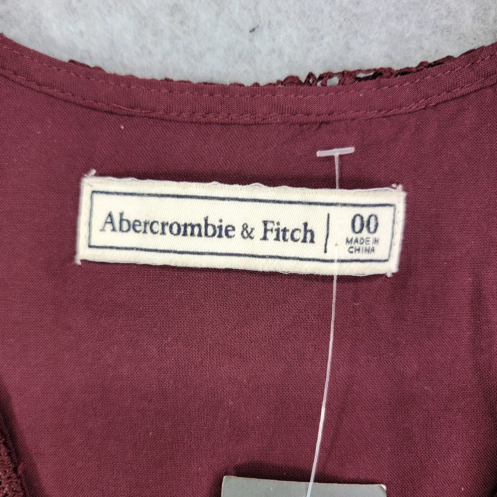 Abercrombie & Fitch VINTAGE Abercrombie & Fitch Lace Mini Dress Women 00 Red NWT Y2K, Dress, Mini, Lace, Red, Women, 00, Vintage, 2000s Size XXS / US 00 / IT 34 - 2 Thumbnail
