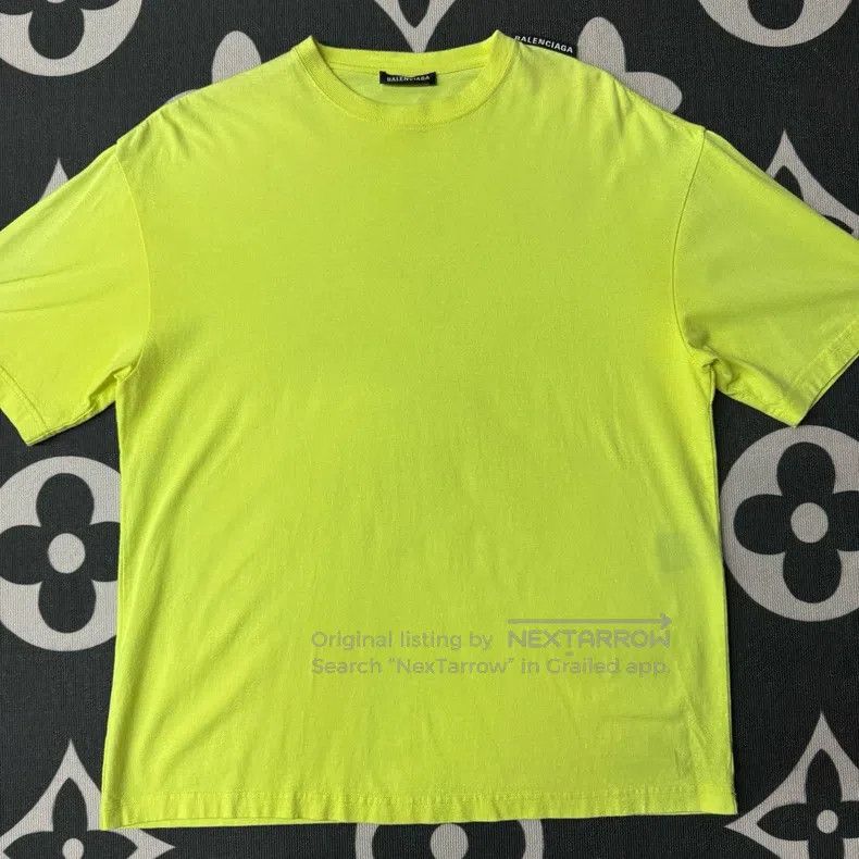 Balenciaga Balenciaga Neon Green Short-Sleeve T-Shirt Size US S / EU 44-46 / 1 - 1 Thumbnail
