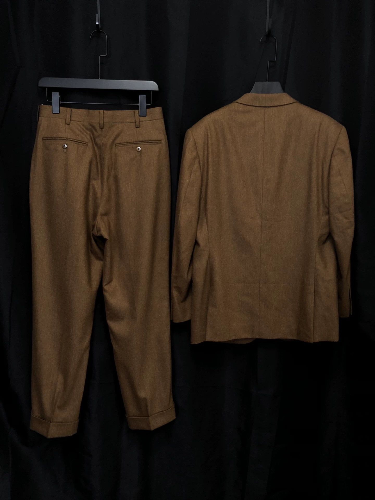 Romeo Gigli Romeo Gigli 90s Wool Suit Silk Lined Unisex Near-New Size US S / EU 44-46 / 1 - 3 Thumbnail
