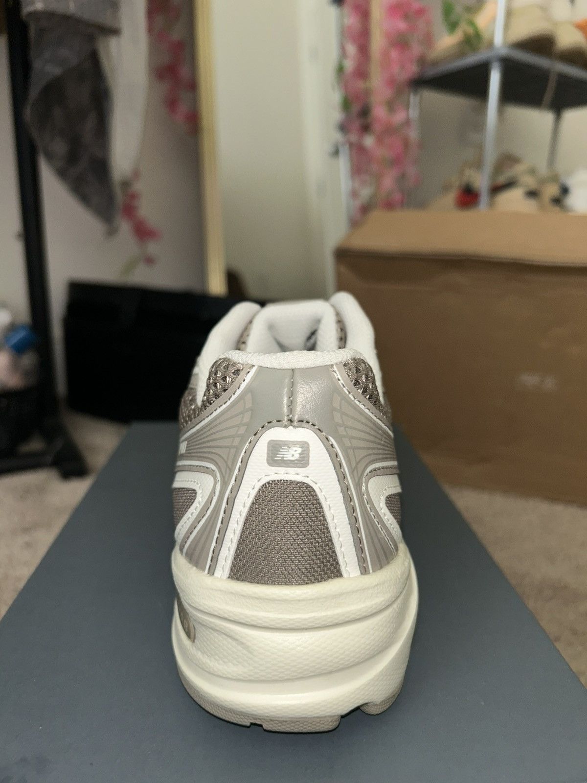 New Balance New balances 740s Size US 6 / EU 39 - 4 Thumbnail
