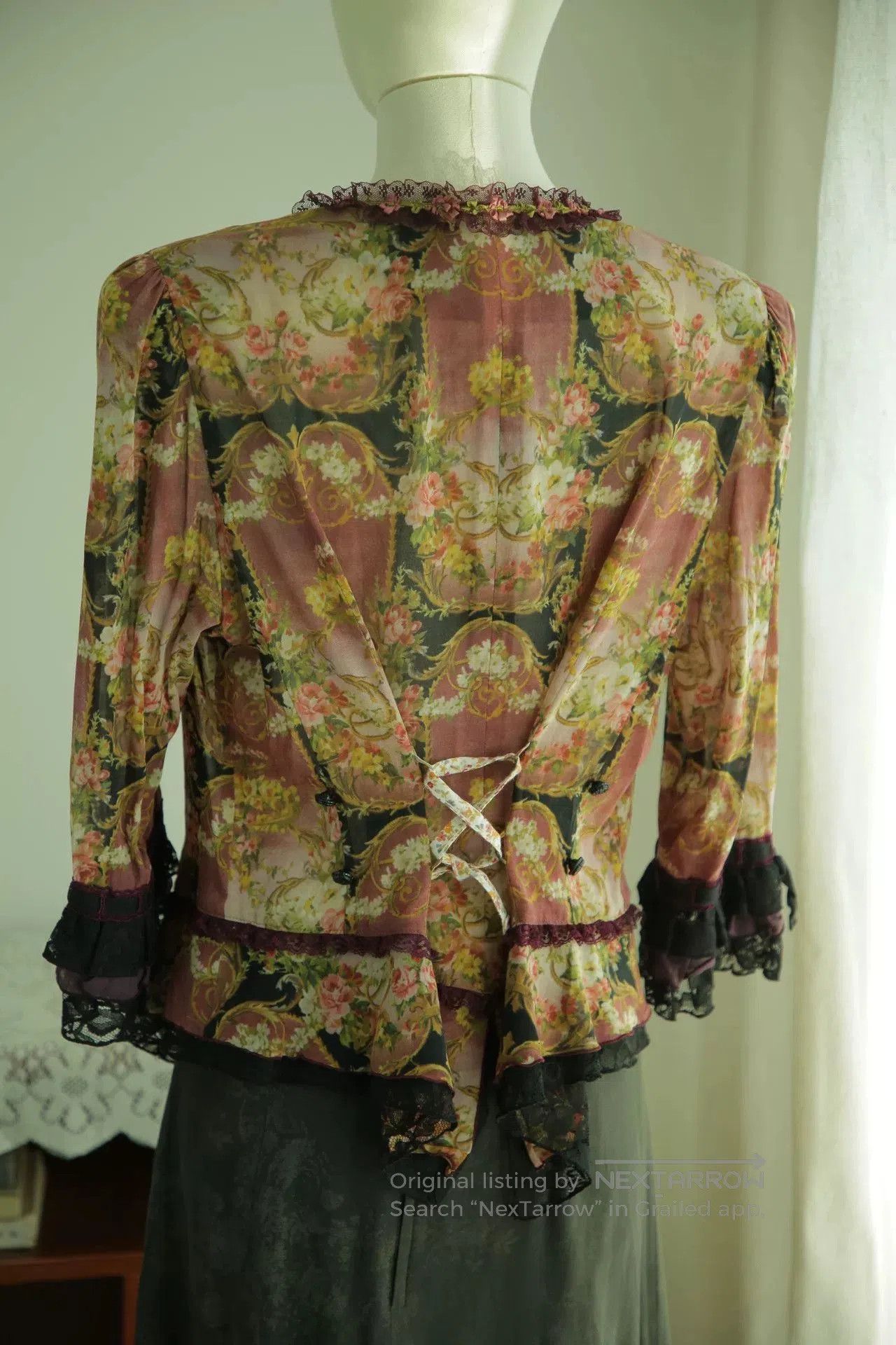 non Vintage Floral Print Sheer Blouse. Size M / US 6-8 / IT 42-44 - 6 Thumbnail