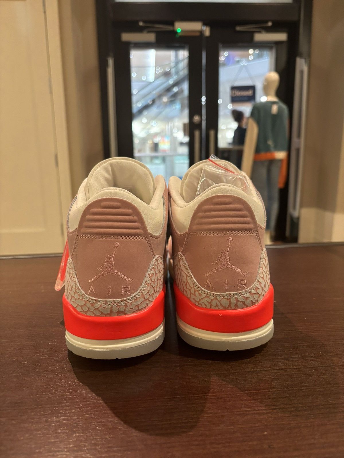 Jordan Brand Jordan 3 Retro Rust Pink (Women’s) Size US 9.5 / EU 42-43 - 6 Thumbnail