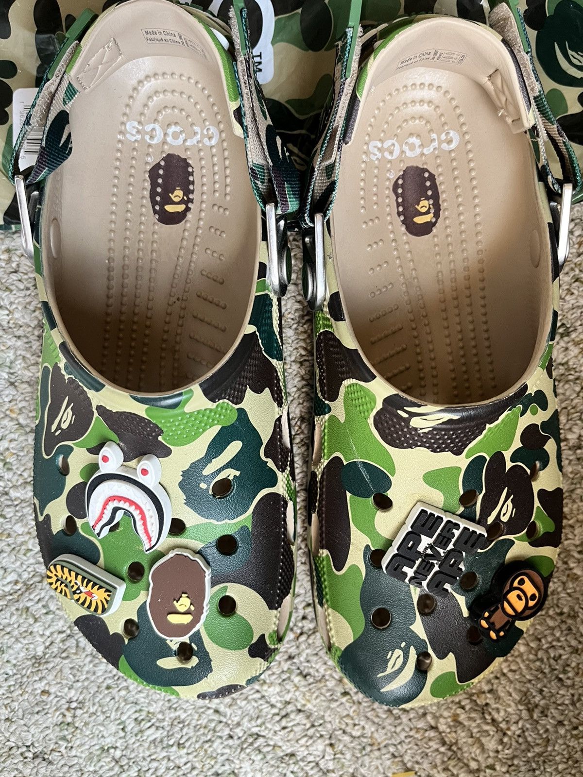 Bape × Crocs Bape crocs Size US 10 / EU 43 - 2 Thumbnail