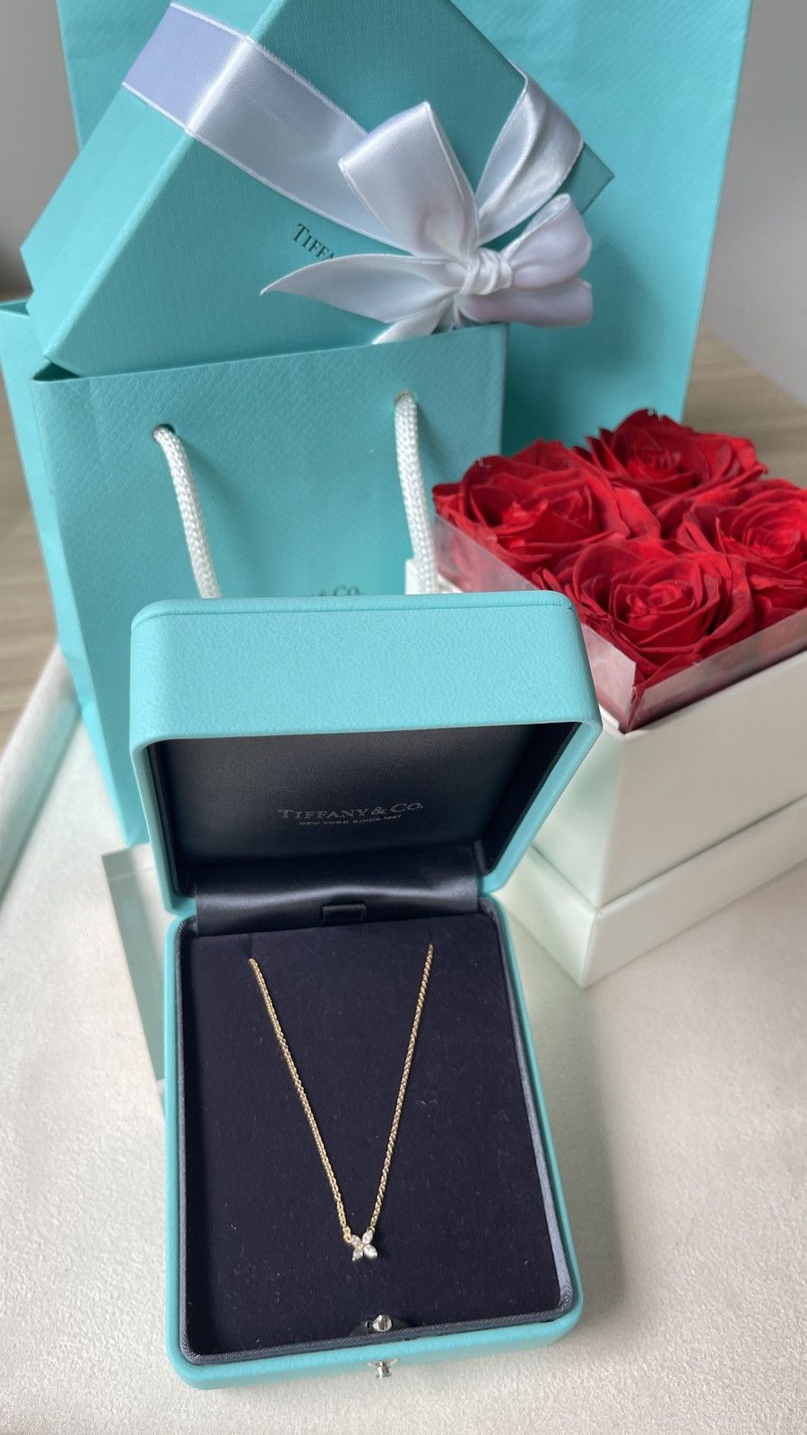 Tiffany & Co. TIFFANY & CO. VICTORIA DIAMOND PENDANT RG MINI 18K 16" $2800 Size ONE SIZE - 17 Thumbnail