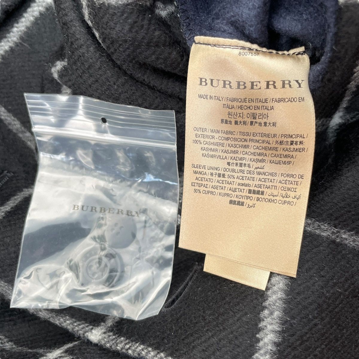 Burberry Burberry - Cashmere Jacquard Knit Suit Size 46S - 9 Thumbnail