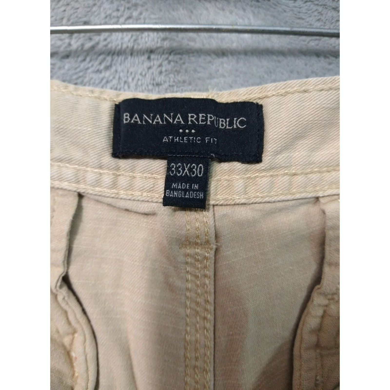 Banana Republic Banana Republic Pants Mens 33x30 Beige Chino Athletic Tapered Fit Preppy Casual Travel Size US 33 - 7 Thumbnail