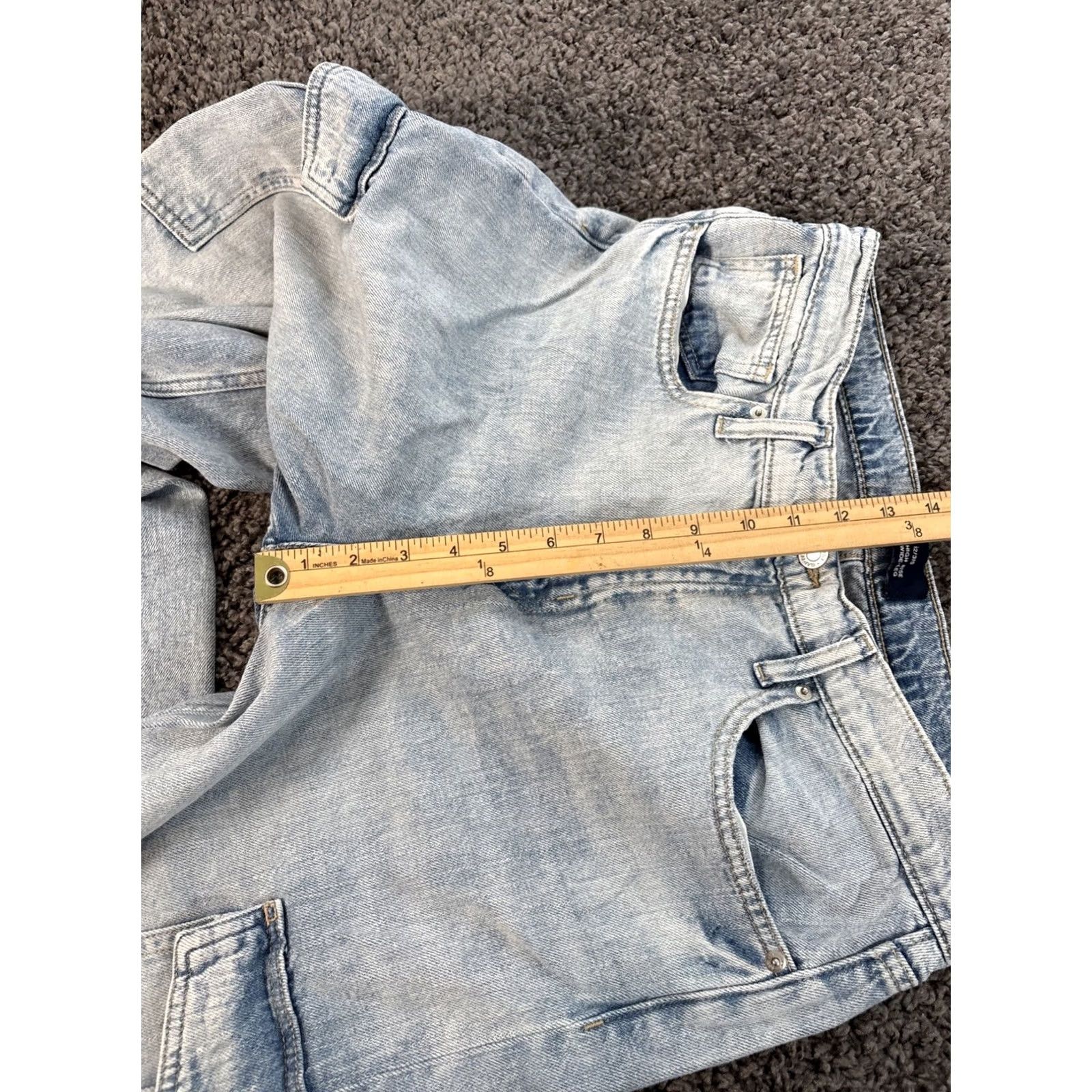 Gap VINTAGE Gap Jeans Wide-Leg High Rise Baggy Cargo 31x28 Light Wash Y2K Women Blue 31 Inseam Womens Jeans Size ONE SIZE - 5 Thumbnail