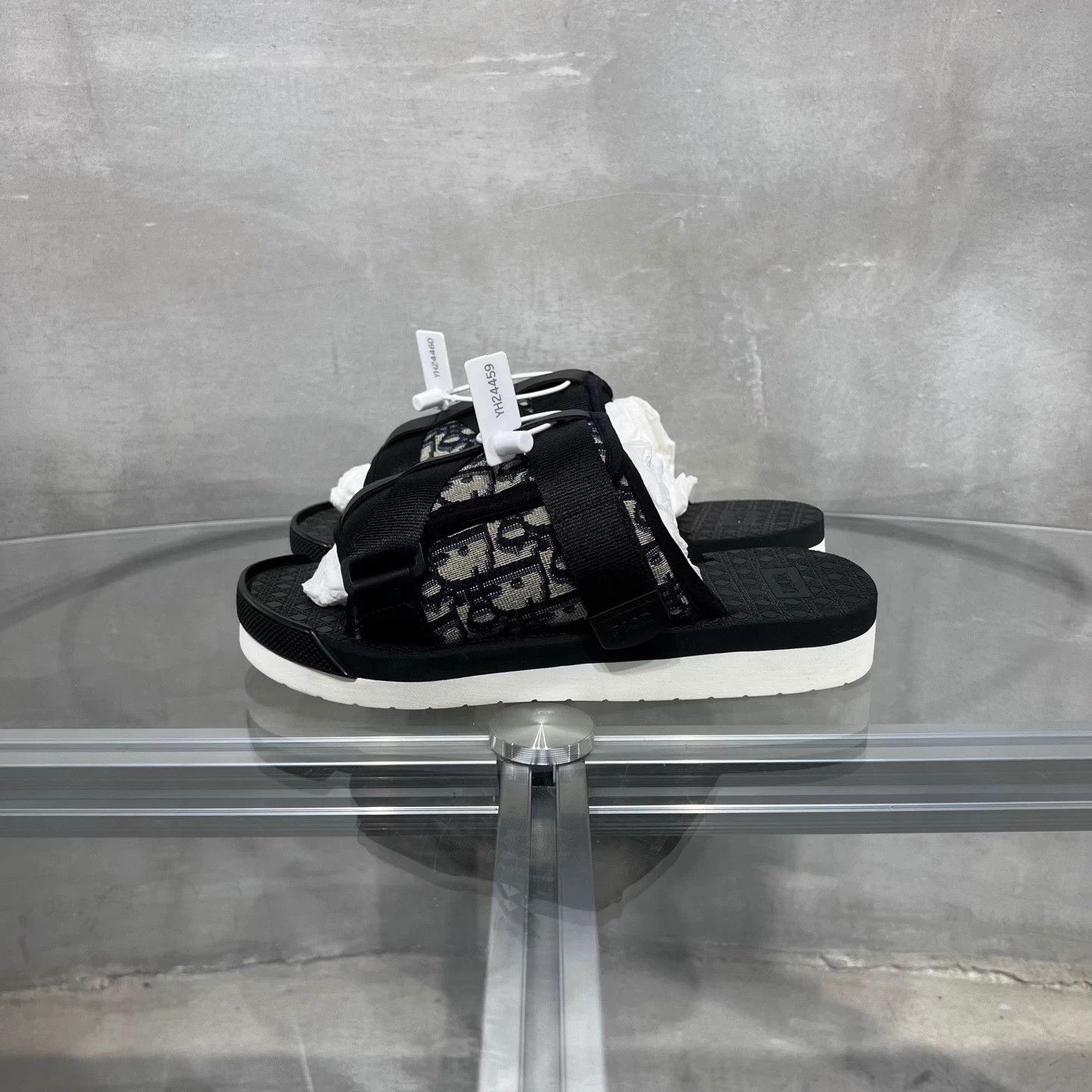 Dior DIOR Alpha Oblique Slipper Black 38 Size US 7 / IT 37 - 3 Thumbnail