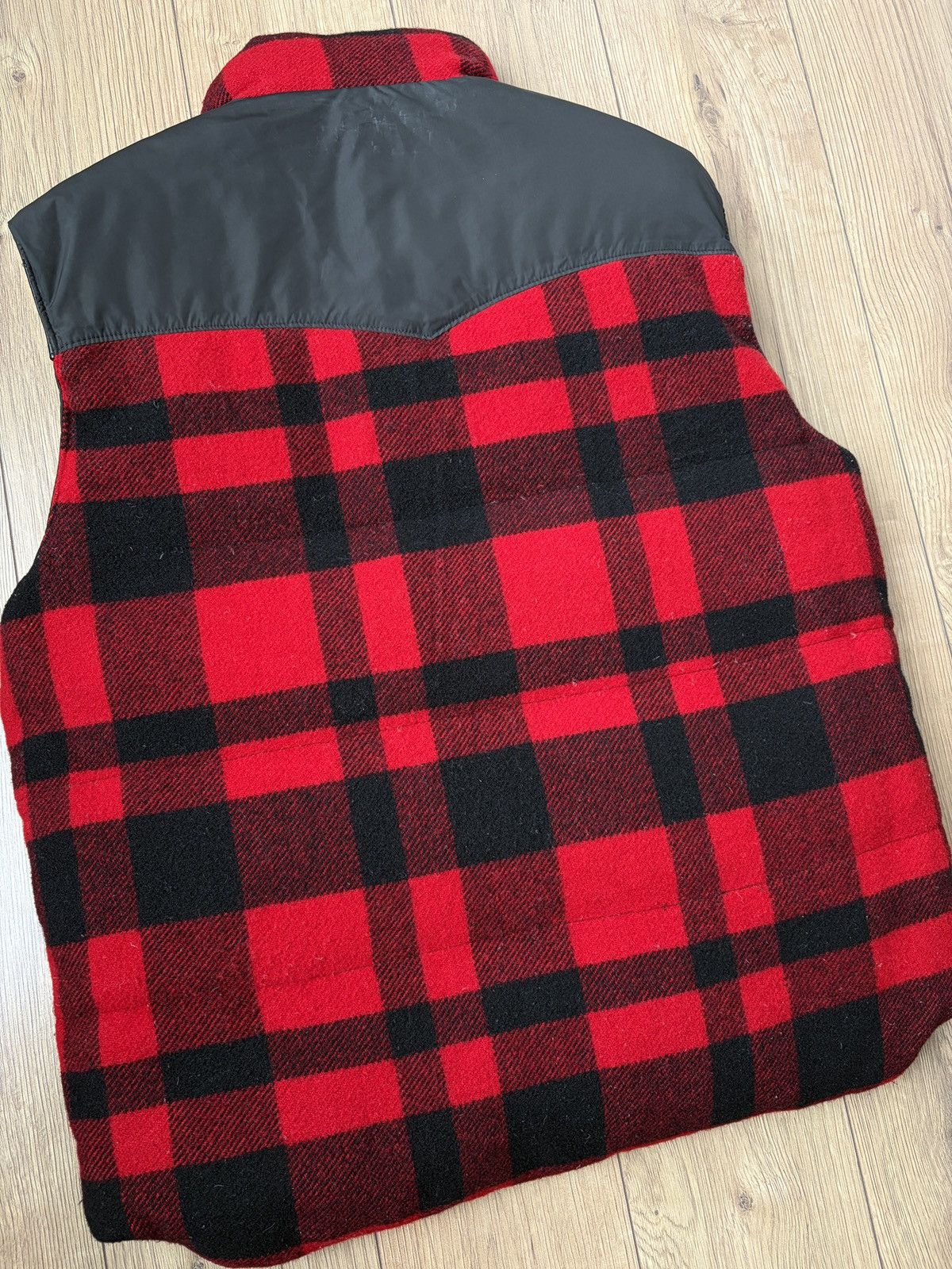 Polo Ralph Lauren Polo Ralph Lauren Buffalo Wool Check Down Reversible Vest Size US L / EU 52-54 / 3 - 13 Thumbnail