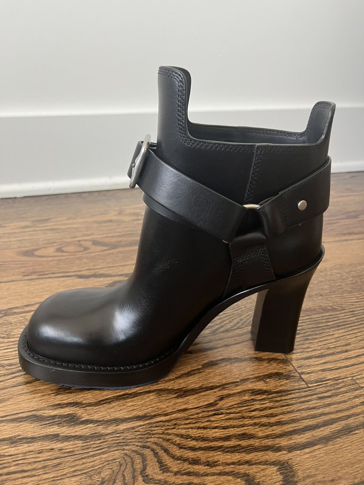 Burberry Burberry Leather Stirrup Low Boots Size US 8 / IT 38 - 12 Thumbnail