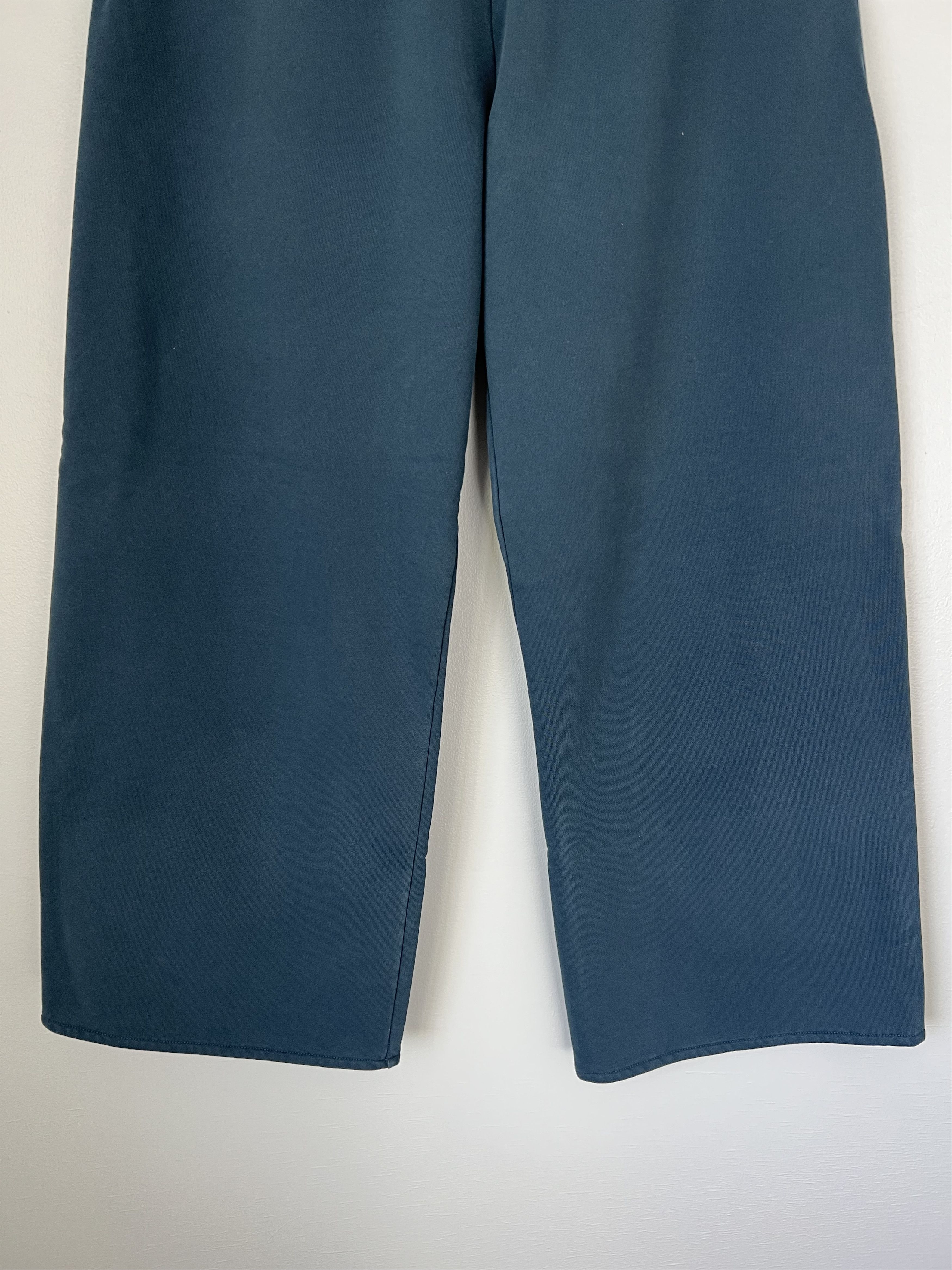 Balenciaga × Gap × Kanye West Yeezy Gap Engineered by Balenciaga Jogging Pants Dark Blue Size US 32 / EU 48 - 3 Thumbnail