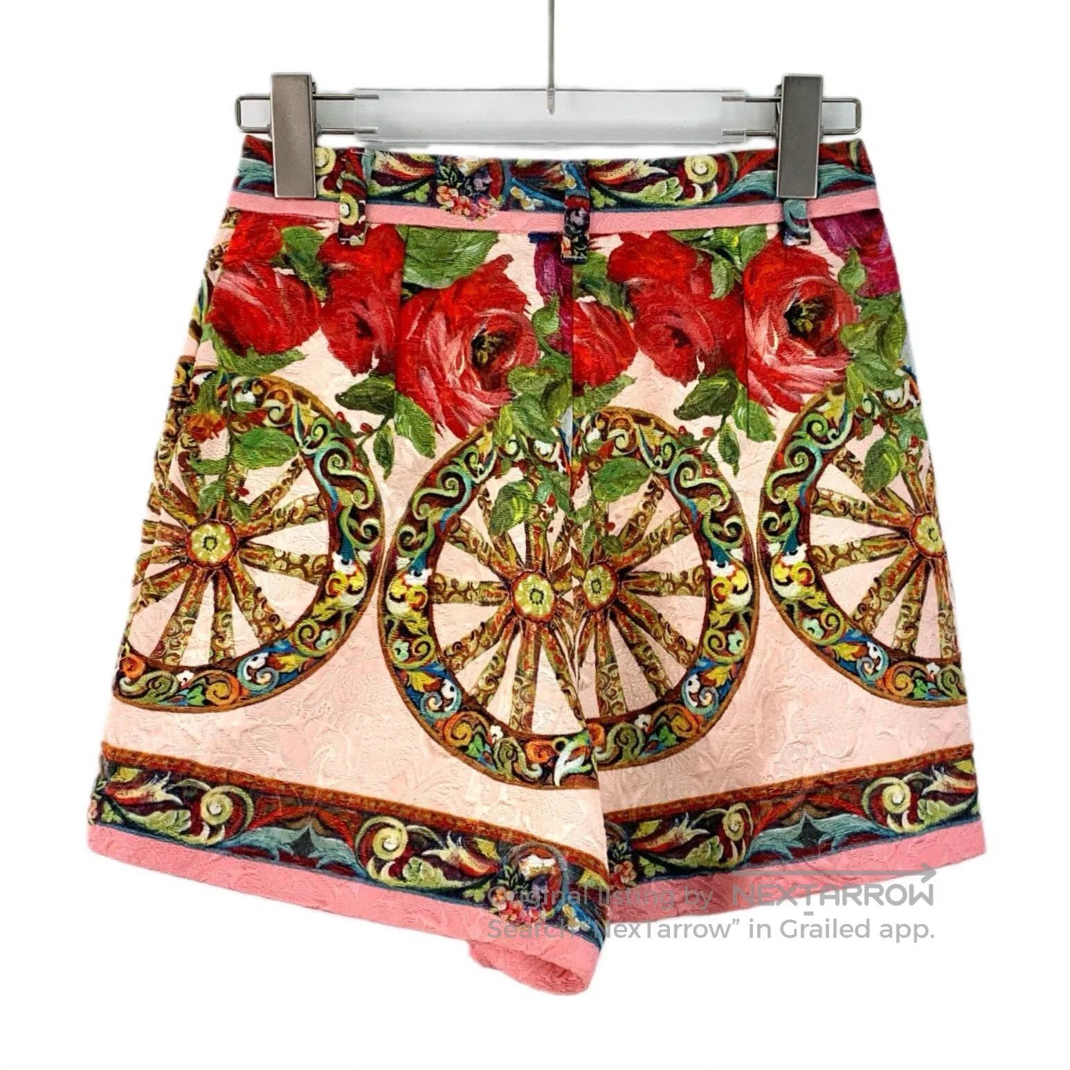 Dolce & Gabbana Dolce Gabbana Floral Print Cotton Shorts. Size 37" - 2 Thumbnail