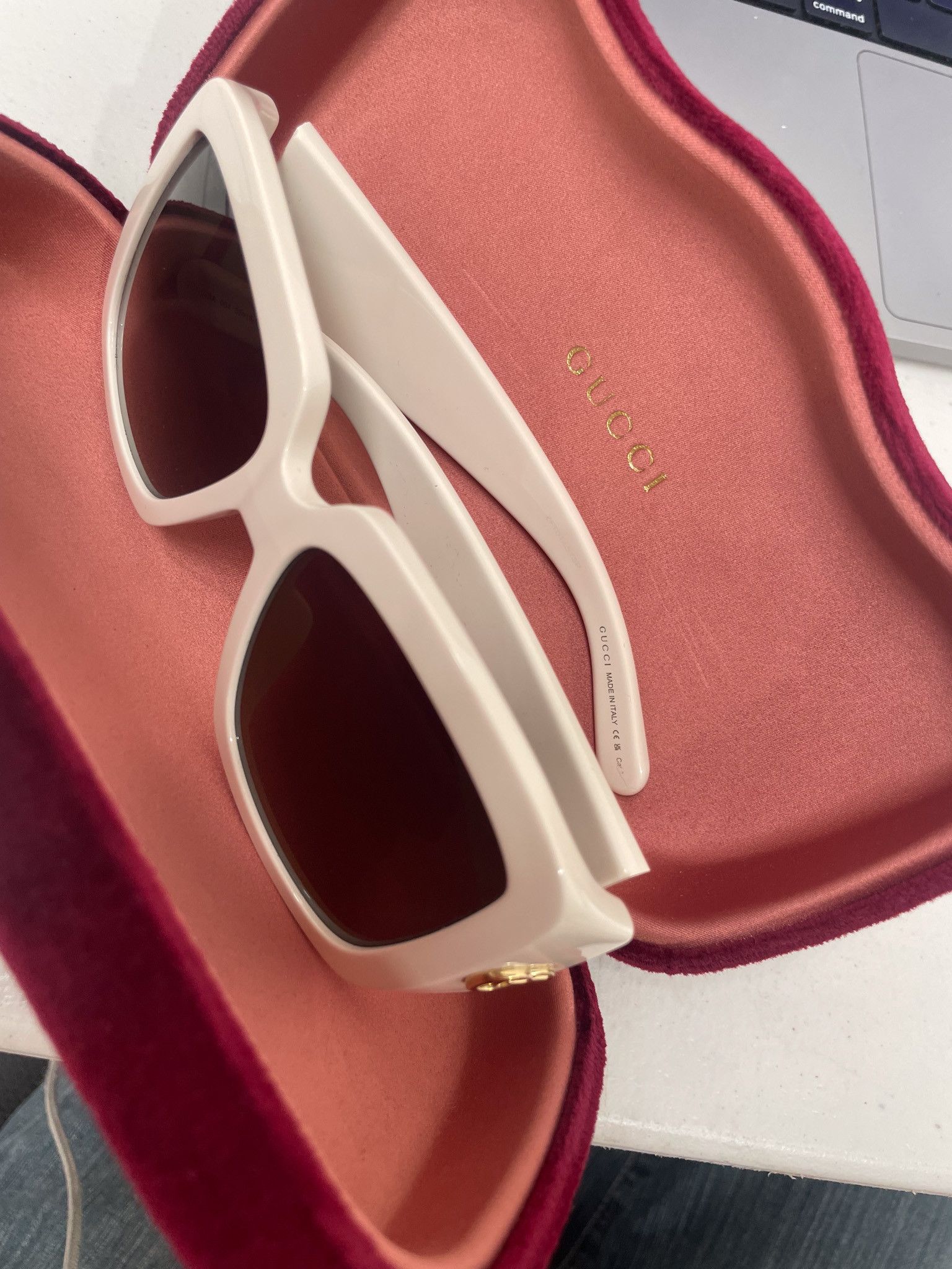 Gucci Sunglasses - cream Size ONE SIZE - 4 Thumbnail