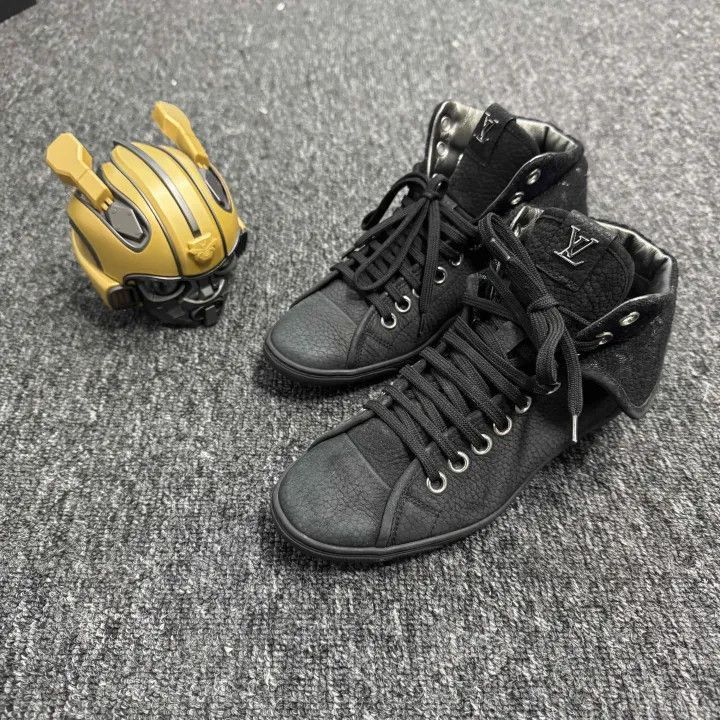Louis Vuitton Louis Vuitton Black High-Top Fashion Sneakers -2508 Size US 5.5 / EU 38 - 1 Thumbnail