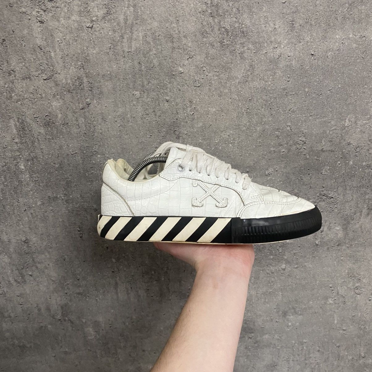 Off-White Off White Vulcanized Low Top White Sneakers Size US 8 / EU 41 - 3 Thumbnail