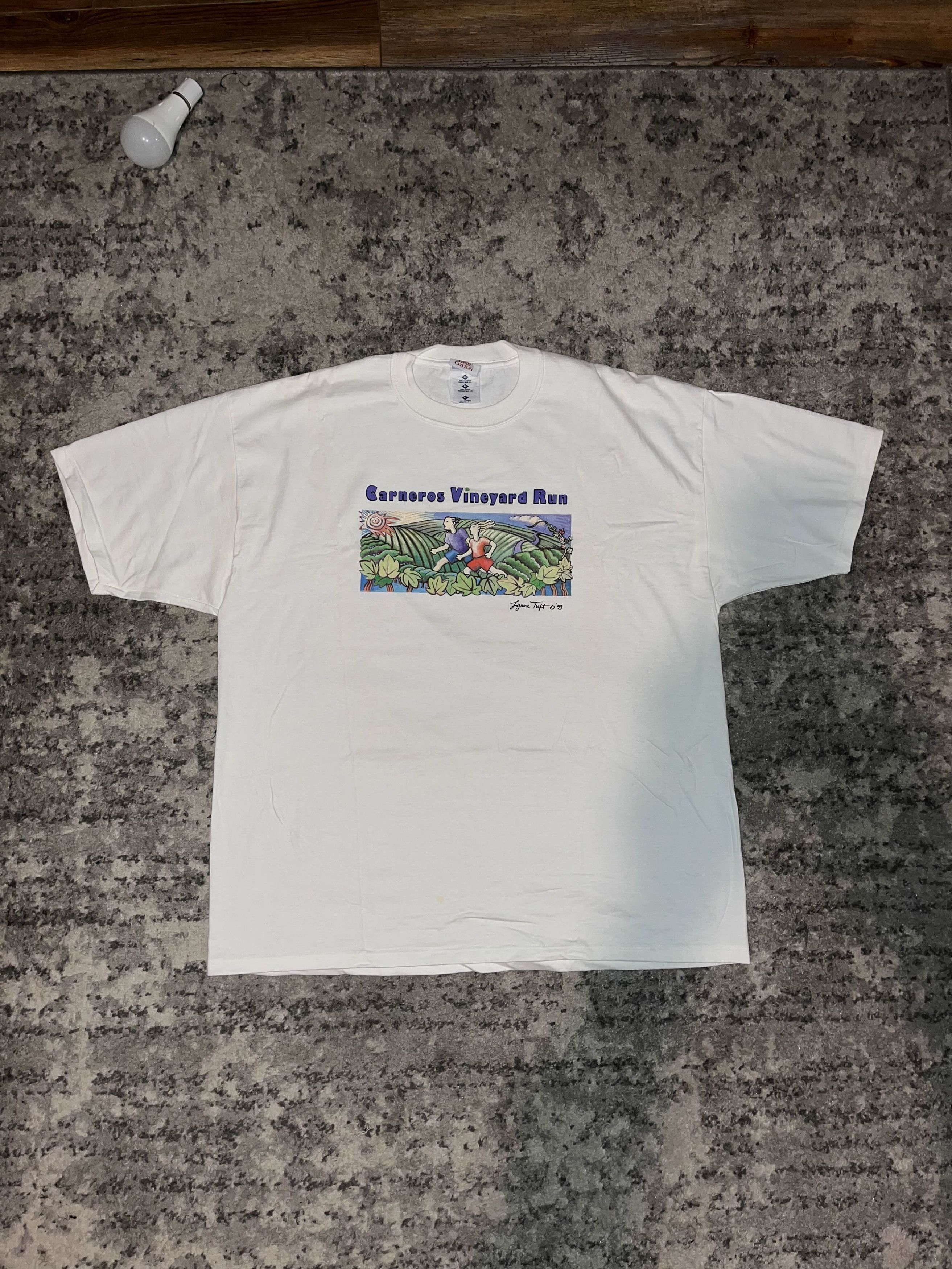 Vintage Vintage 90s Single Stitch Vineyard Run Graphic Tee Size US XL / EU 56 / 4 - 1 Thumbnail