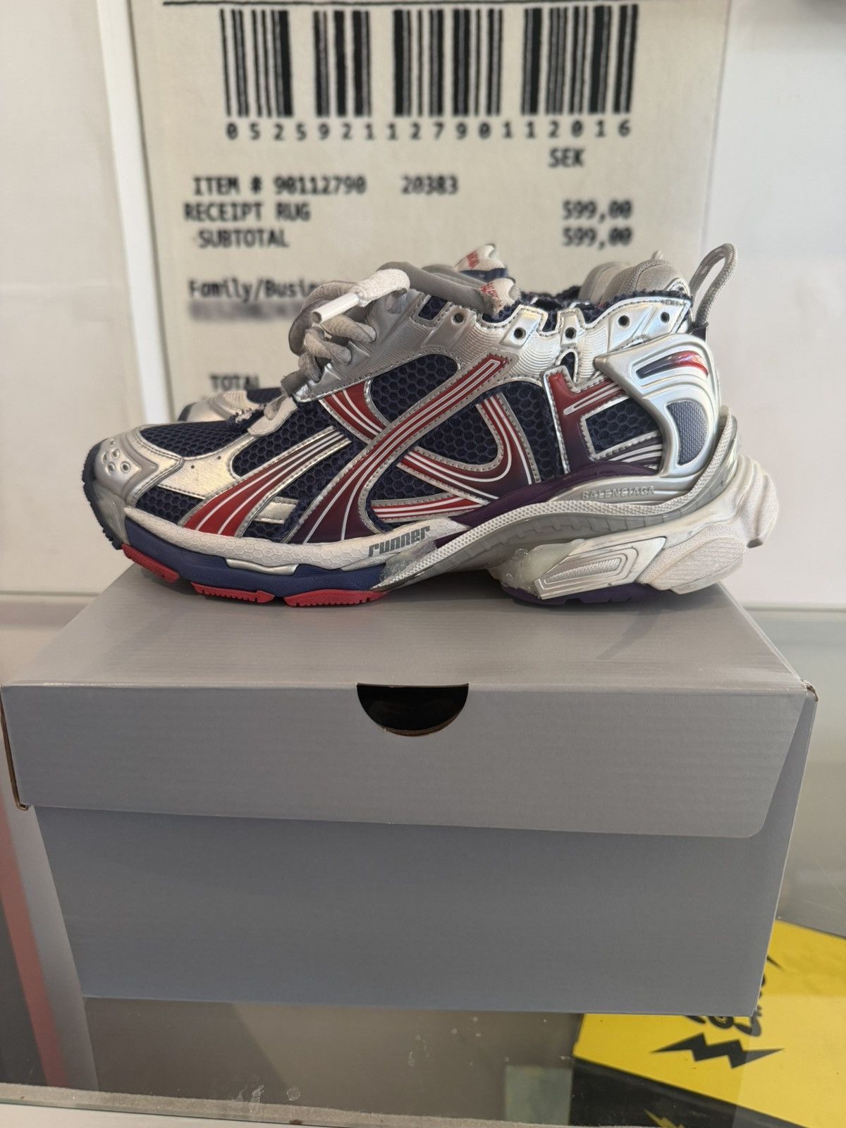 Size 9US/42EU - Balenciaga Runner White/red/Blue