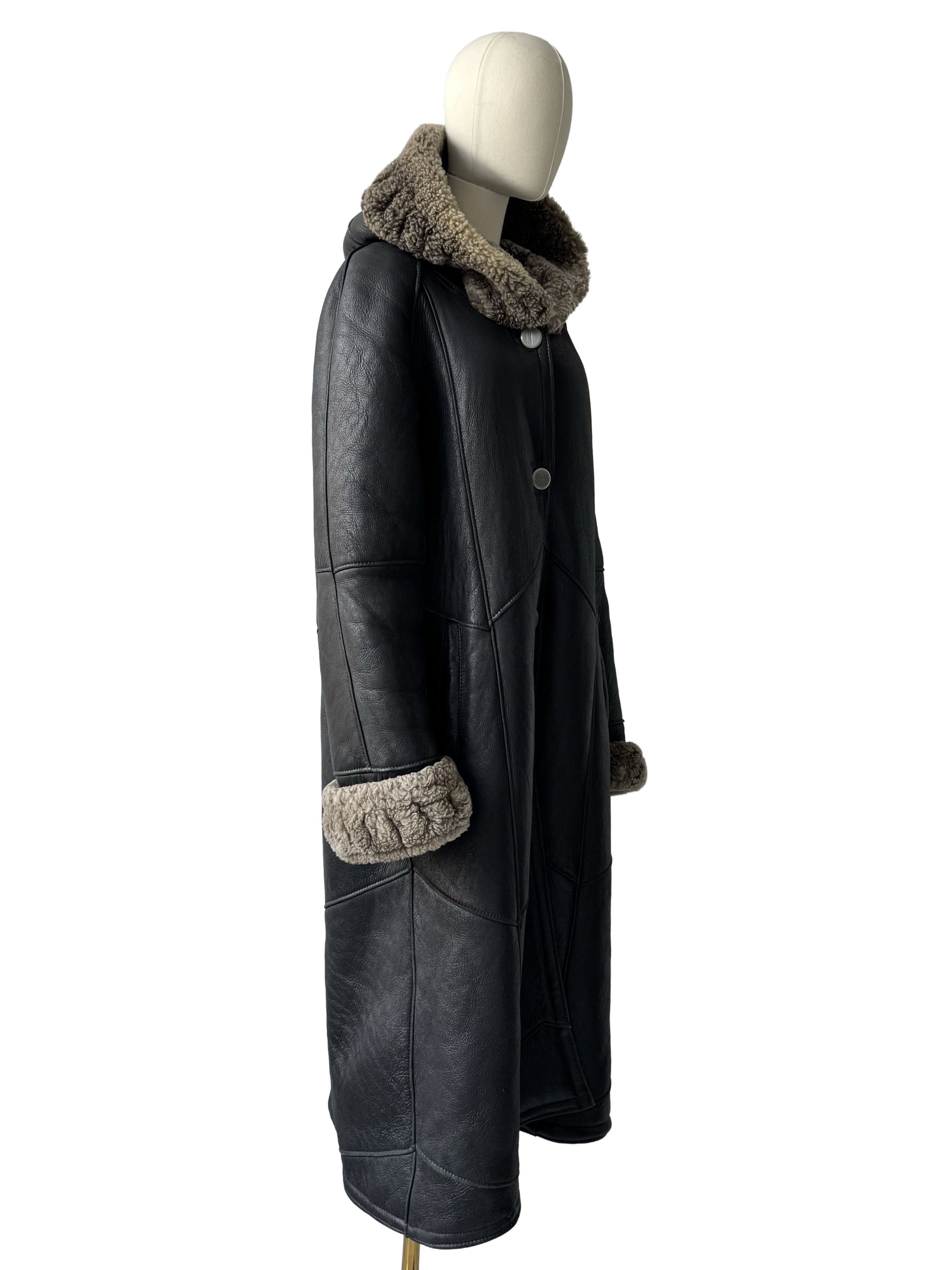 Vintage Vintage Real Sheepskin Hooded Coat Size L / US 10 / IT 46 - 1 Thumbnail
