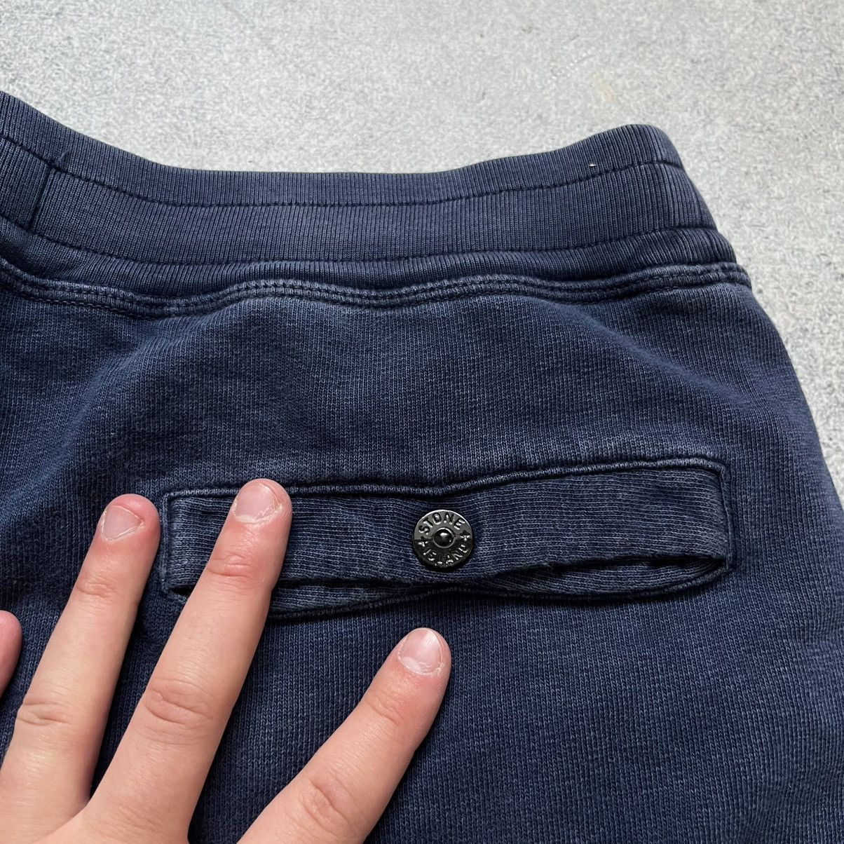 Stone Island Stone island shorts Size US 32 / EU 48 - 7 Thumbnail