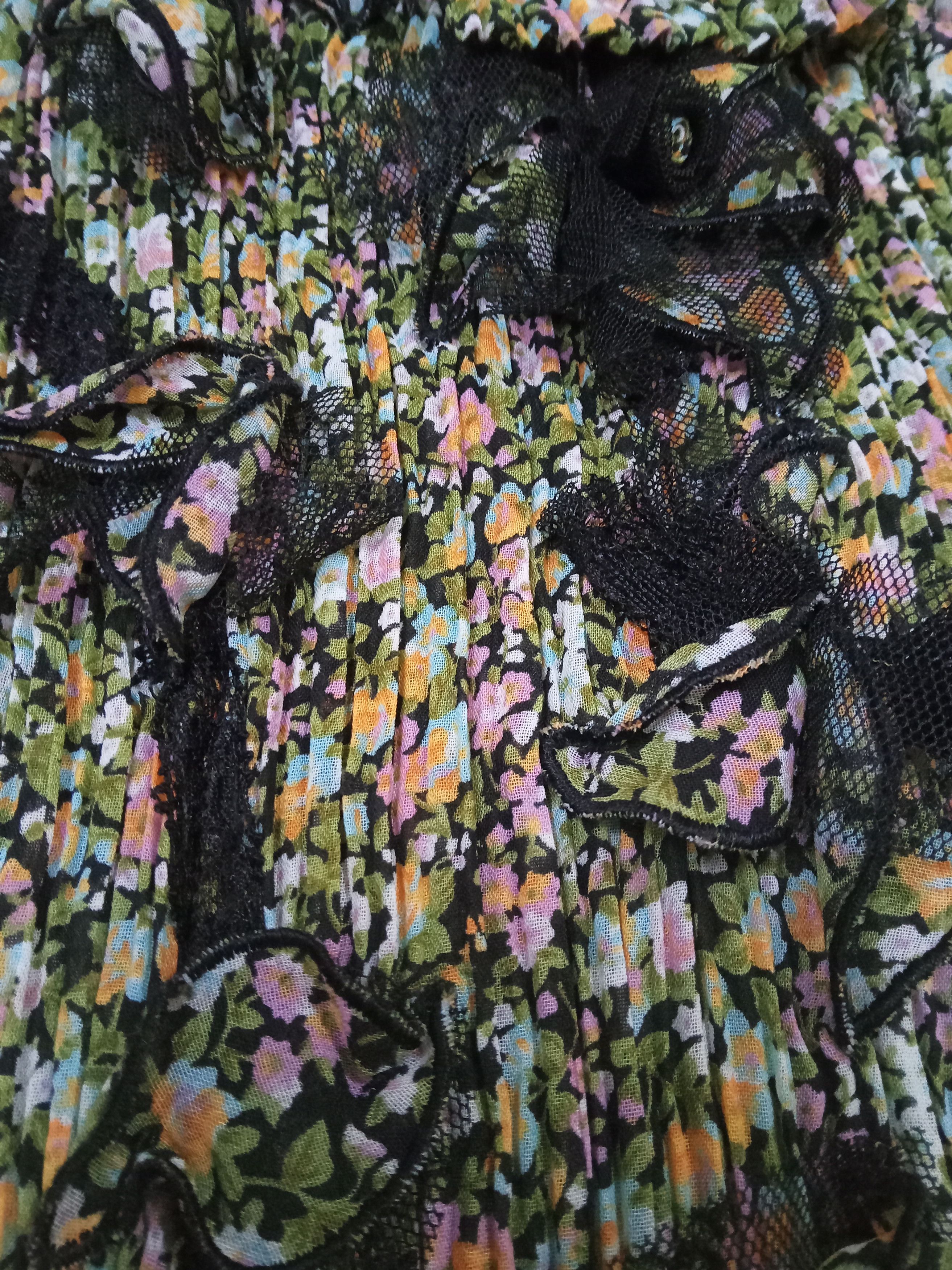 Designer T - Pleats Collection Button Ups Size M / US 6-8 / IT 42-44 - 4 Thumbnail