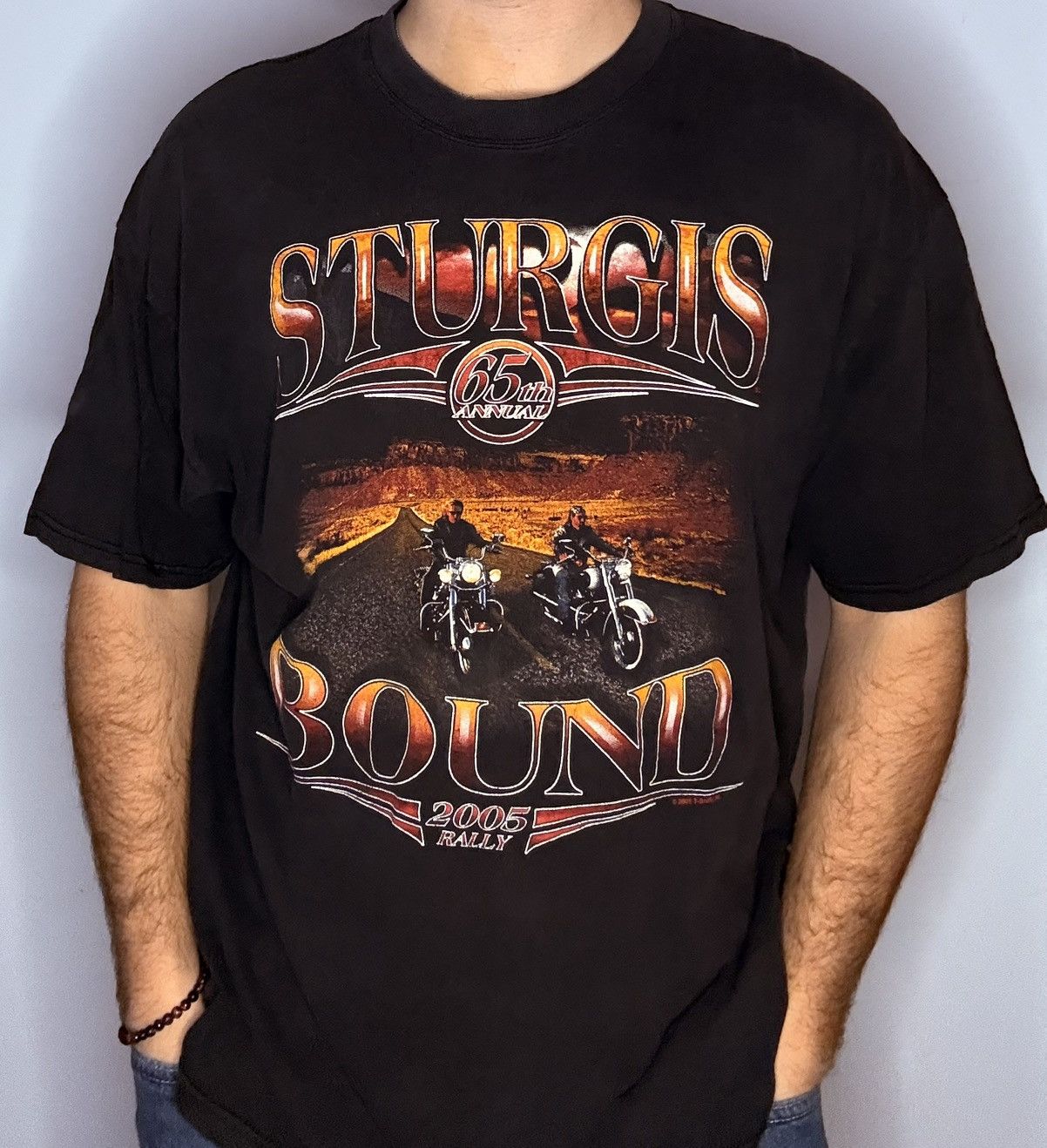 Harley Davidson Vintage Sturgis Biker Rally 65th Anniversary 2005 Tee Shirt Size US XL / EU 56 / 4 - 1 Thumbnail