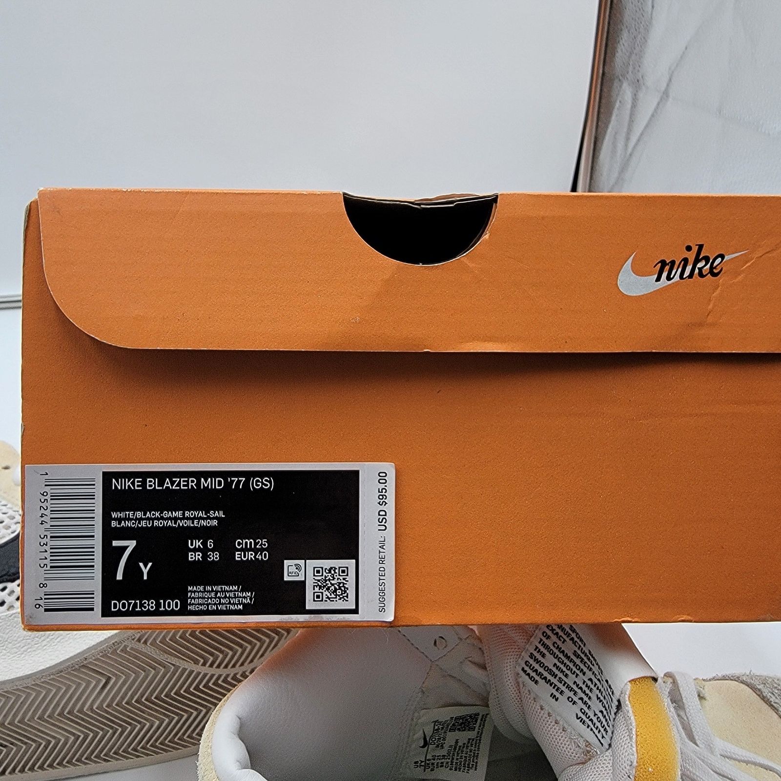 Nike Blazer Mid '77 Vintage GS 'Alter & Reveal' Sz 7Y DO7138-100 Size US 7 / IT 37 - 8 Thumbnail