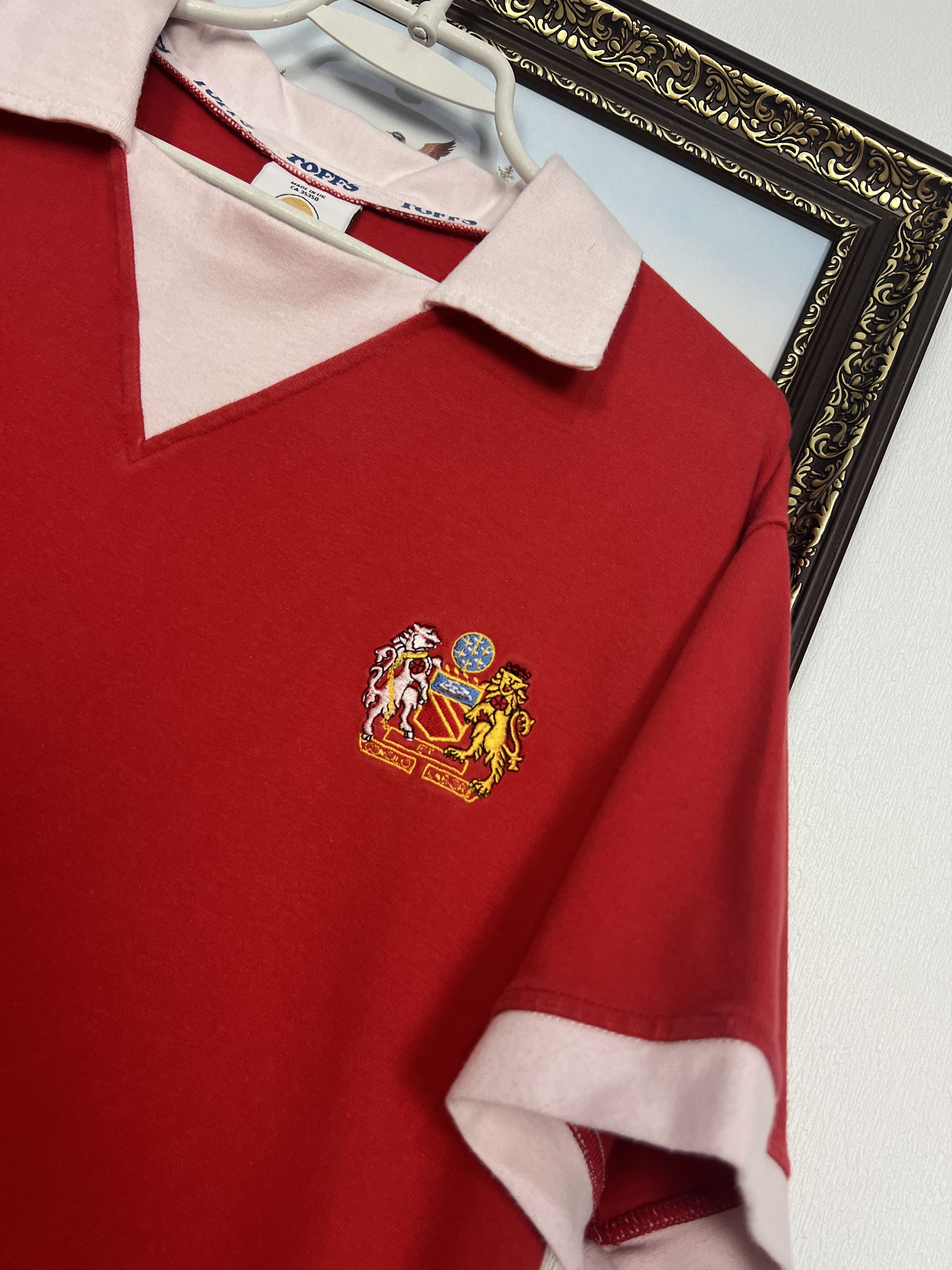 Toffs Manchester United Replicas football shirt Soccer Jersey Size US M / EU 48-50 / 2 - 3 Thumbnail
