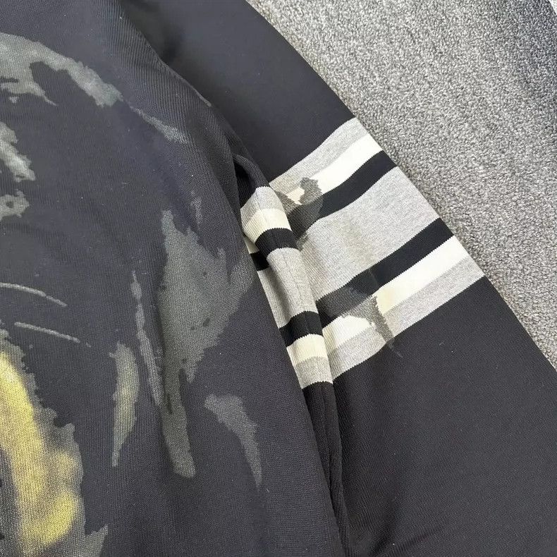 Givenchy Givenchy Rottweiler Striped Sweatshirt / Black / Size XL Size US XL / EU 56 / 4 - 5 Thumbnail