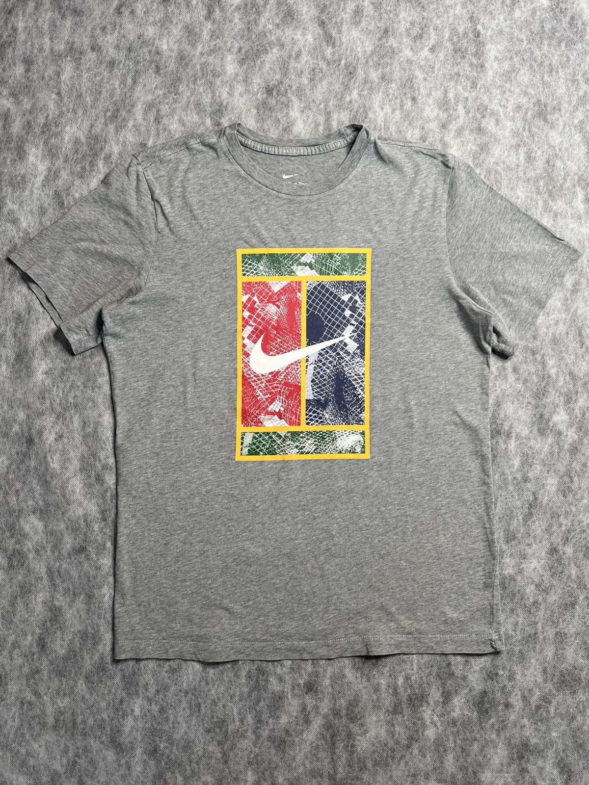 Nike Nike Court Mens T-Shirt Y2K Size US M / EU 48-50 / 2 - 1 Thumbnail