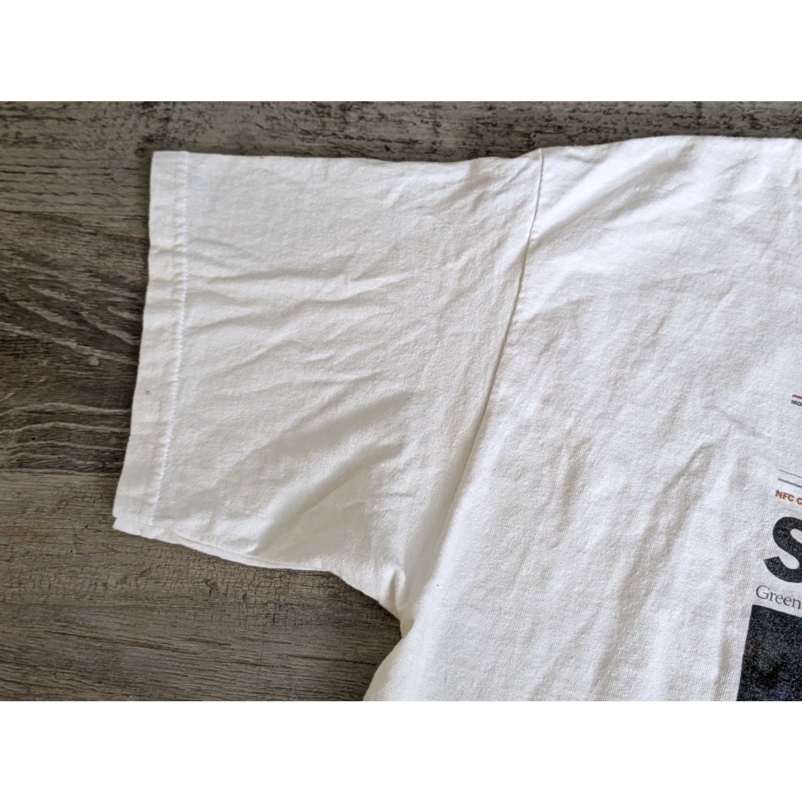 Gildan Green Bay Packers Shirt Mens Size XL White Newspaper Tee Shirt 2010 B.J. Raji Super Sized Size US XL / EU 56 / 4 - 5 Thumbnail