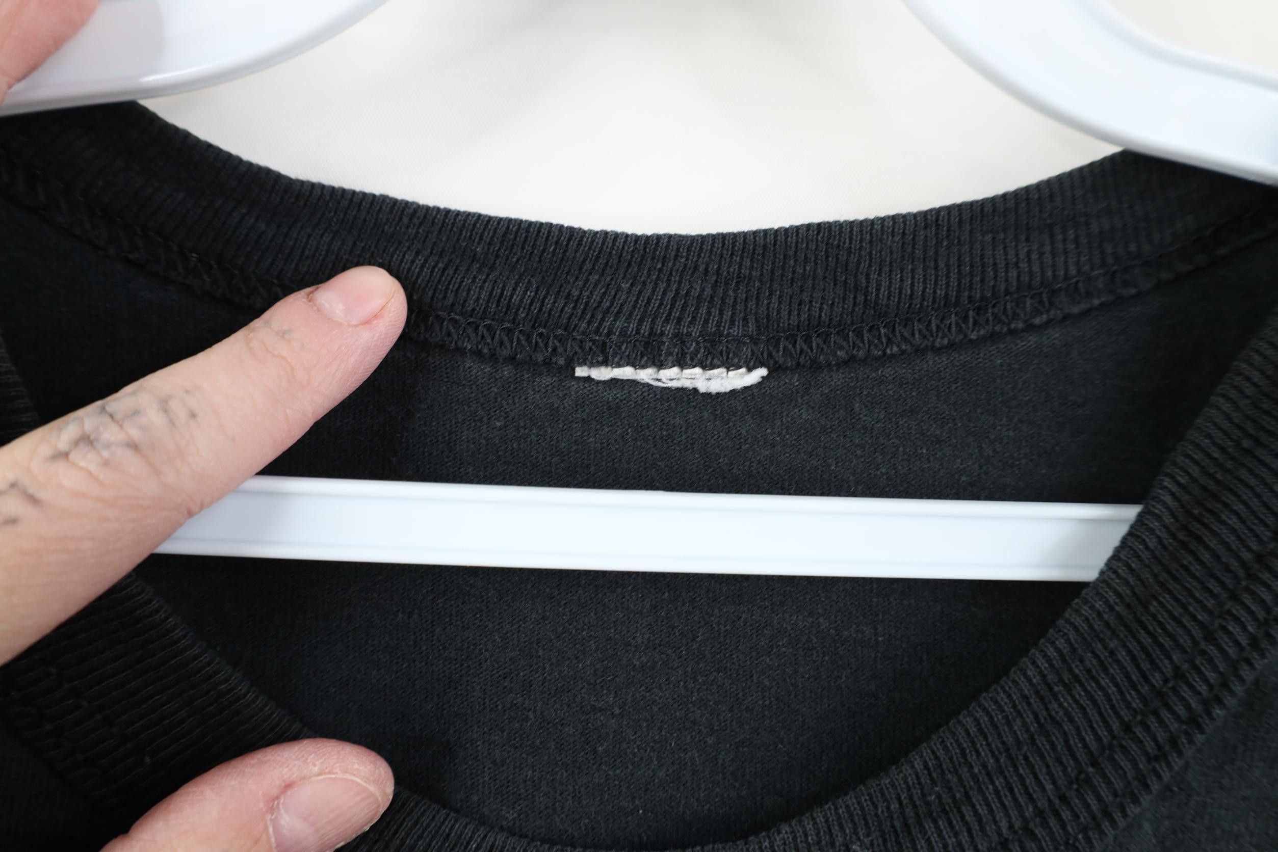 Vintage Vintage 90s Streetwear Blank Sleeveless Muscle T-Shirt Black Size US XL / EU 56 / 4 - 5 Thumbnail