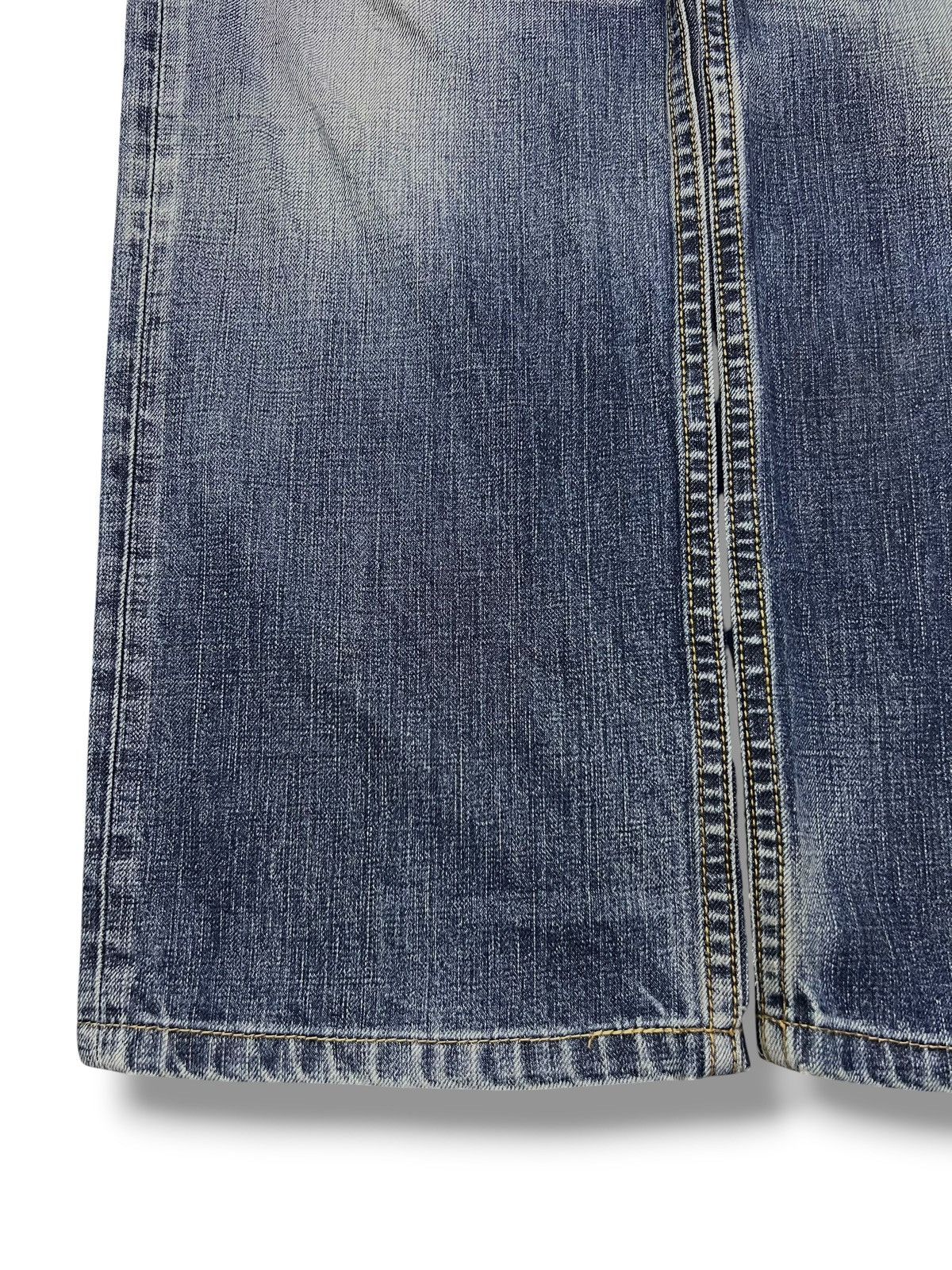 Levi's Vintage Levi’s 502 - Faded Wash, Distressed Denim Size US 33 - 6 Thumbnail