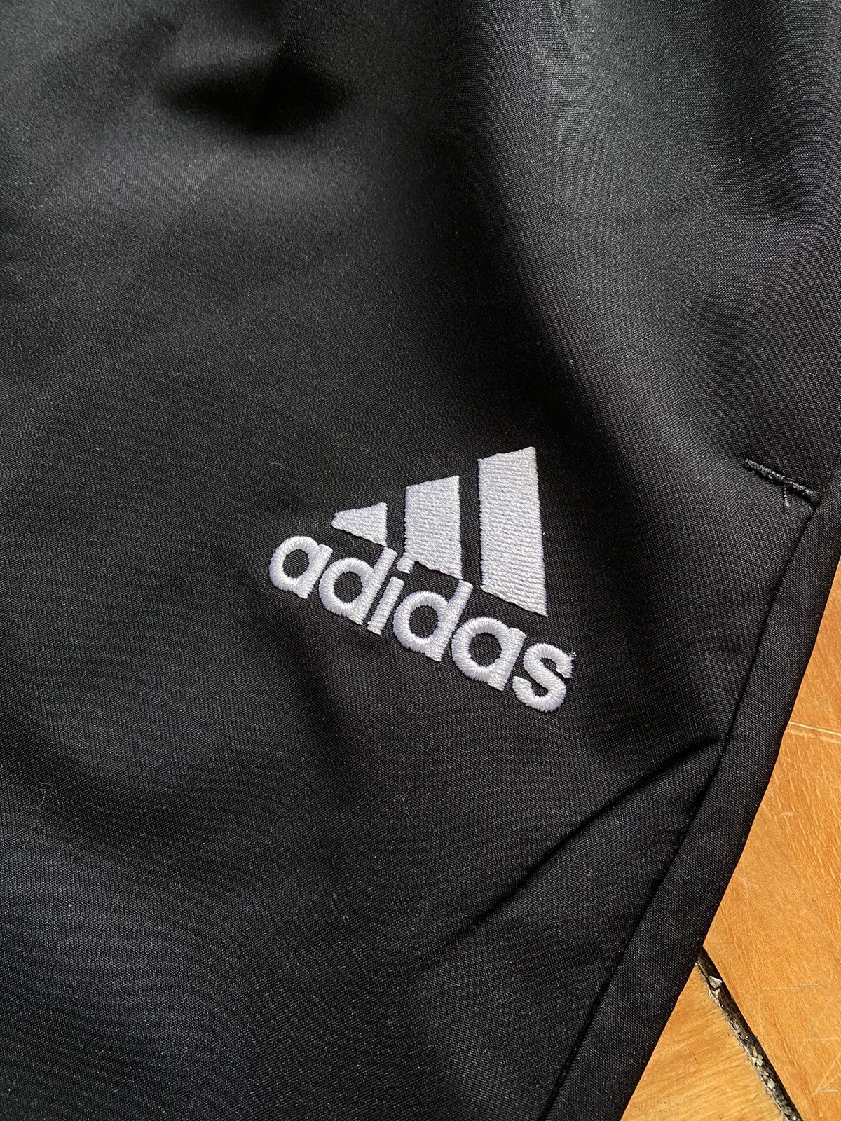 Vintage Vintage Baggy Adidas Track Pants Wide Leg Fit Size US 32 / EU 48 - 9 Thumbnail
