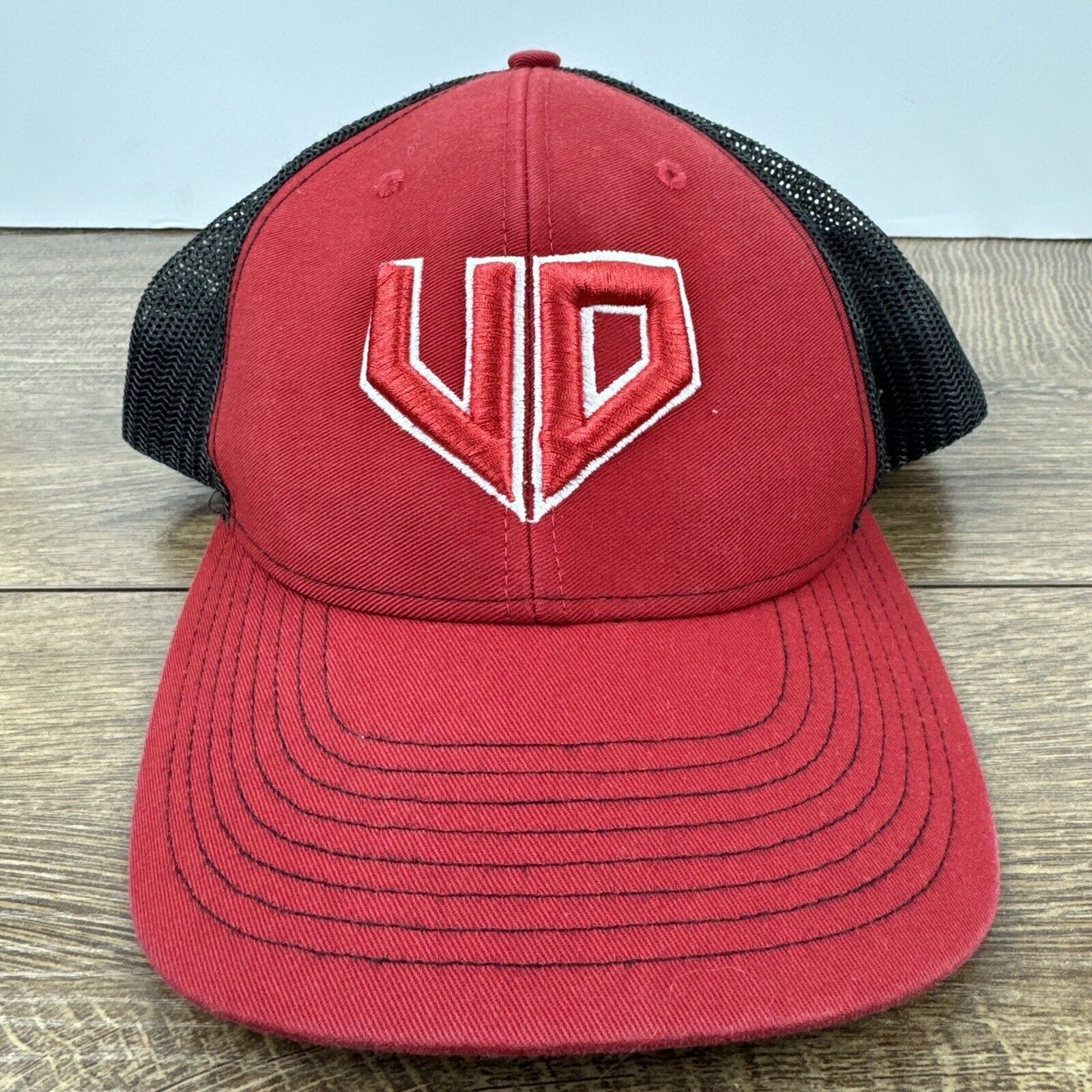 Other Dayton Flyers Hat UD University Dayton Red Hat Adjustable Ad Size ONE SIZE - 4 Thumbnail