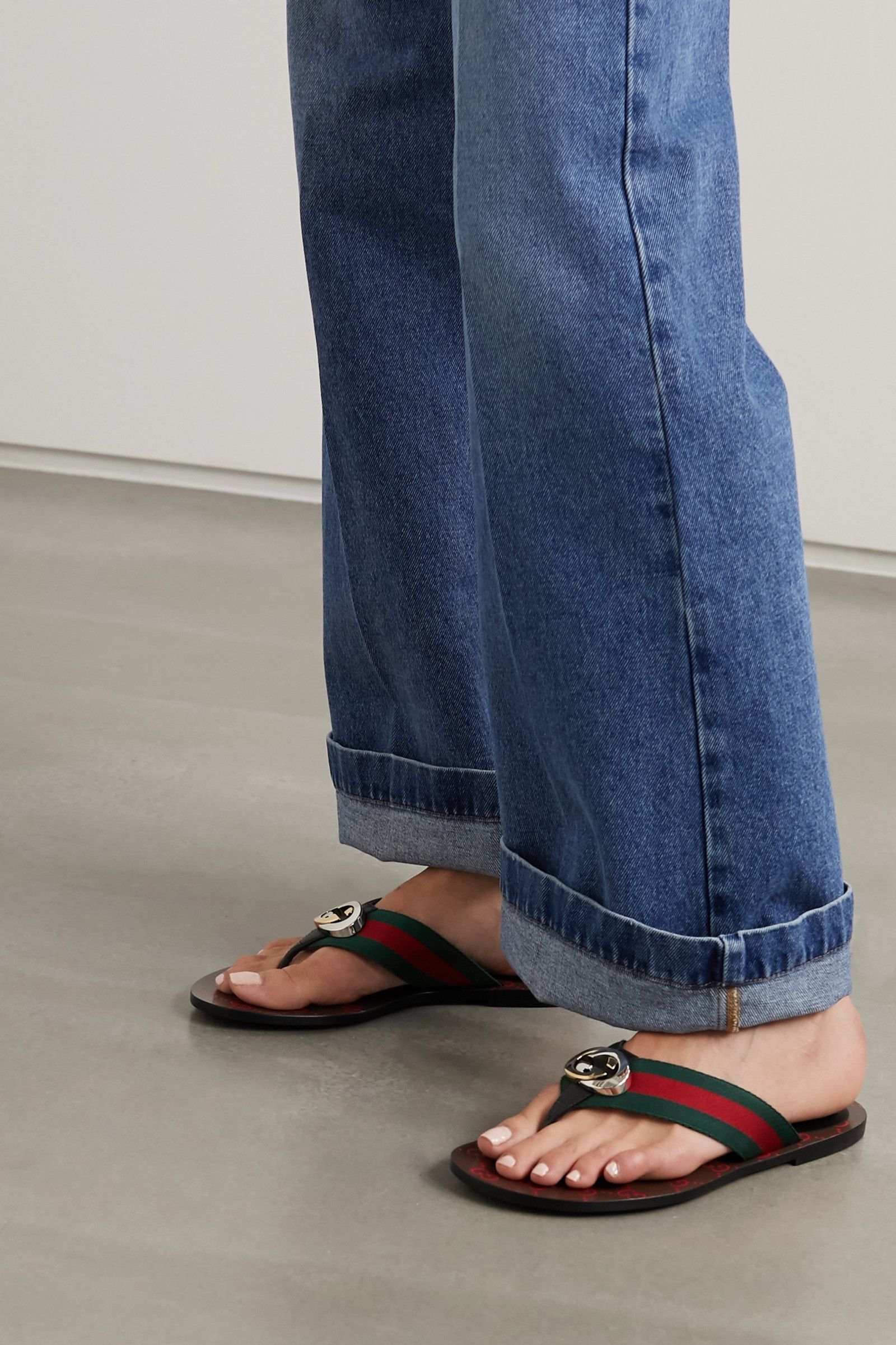 Gucci oc11z0526 Women's Slippers Sandals With Web in Multicolor Size US 10.5 / IT 40.5 - 2 Thumbnail