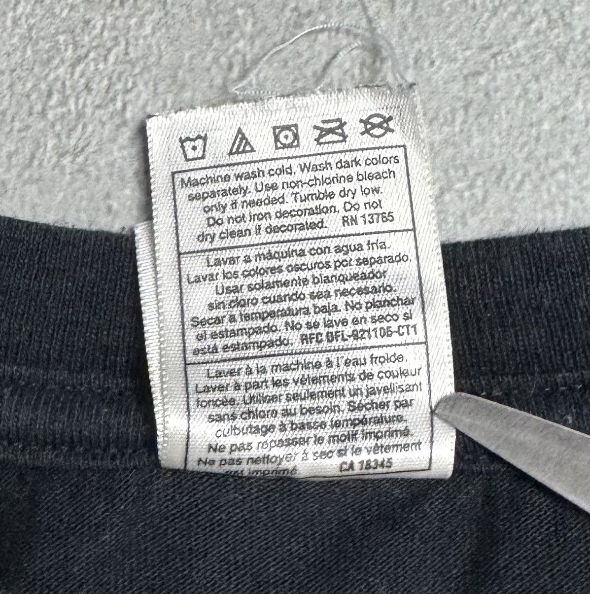 Fruit Of The Loom All Capone Vintage 2000s Cotton T-Shirt Size US M / EU 48-50 / 2 - 9 Thumbnail