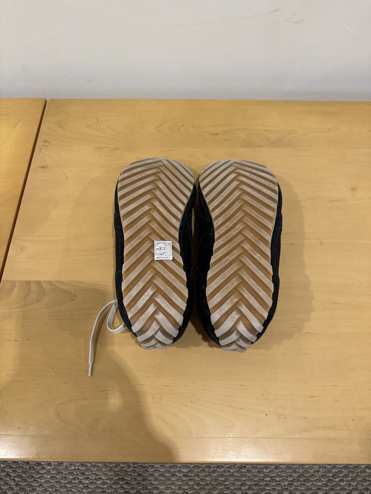 Bottega Veneta Bottega Veneta Orbit Flash Sneakers size 43 never worn Size US 10 / EU 43 - 4 Thumbnail