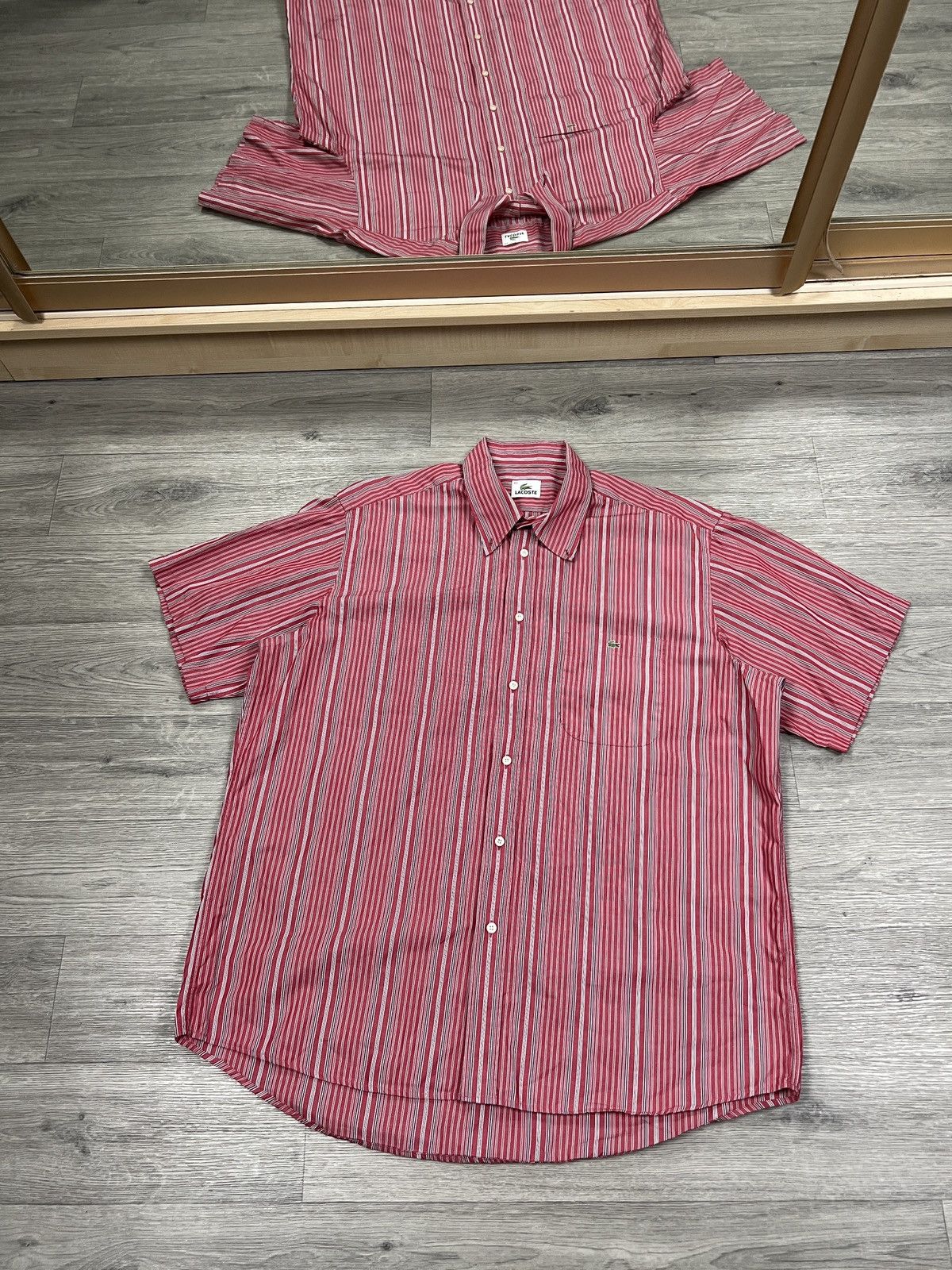 Lacoste Lacoste Short Sleeve Striped Button Down Shirt Red Size 43 Size US XL / EU 56 / 4 - 1 Thumbnail