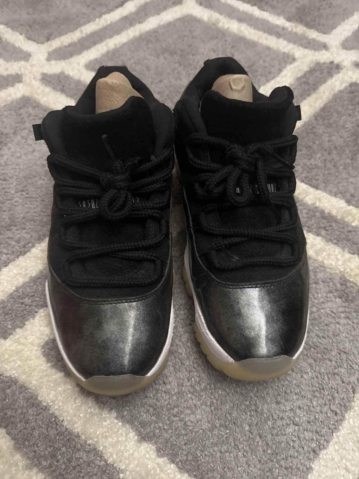 Jordan Brand Retro 11 low barons Size US 8.5 / EU 41-42 - 1 Thumbnail