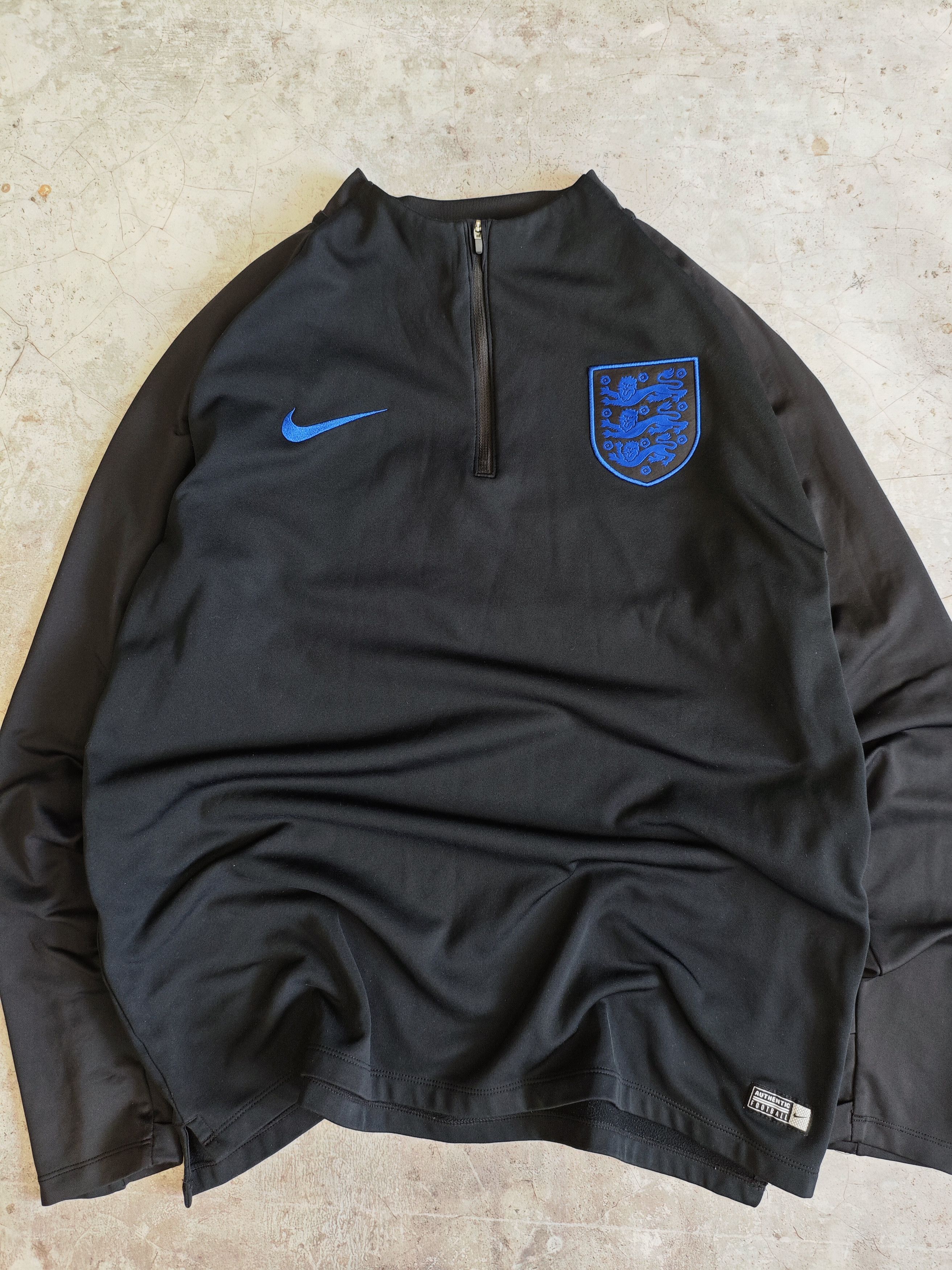 Nike Nike England Traning Long Sleeve Hype Supreme Jersey Soccer Size US XL / EU 56 / 4 - 3 Thumbnail